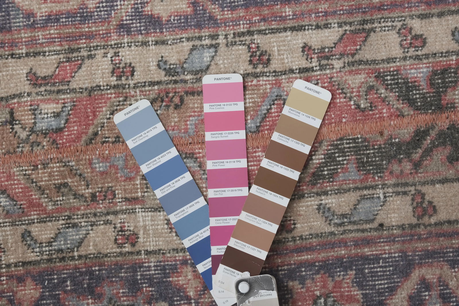 1960s Vintage Turkish Oushak Extra Long and Narrow Runner With Mid Century Modern Style - 12