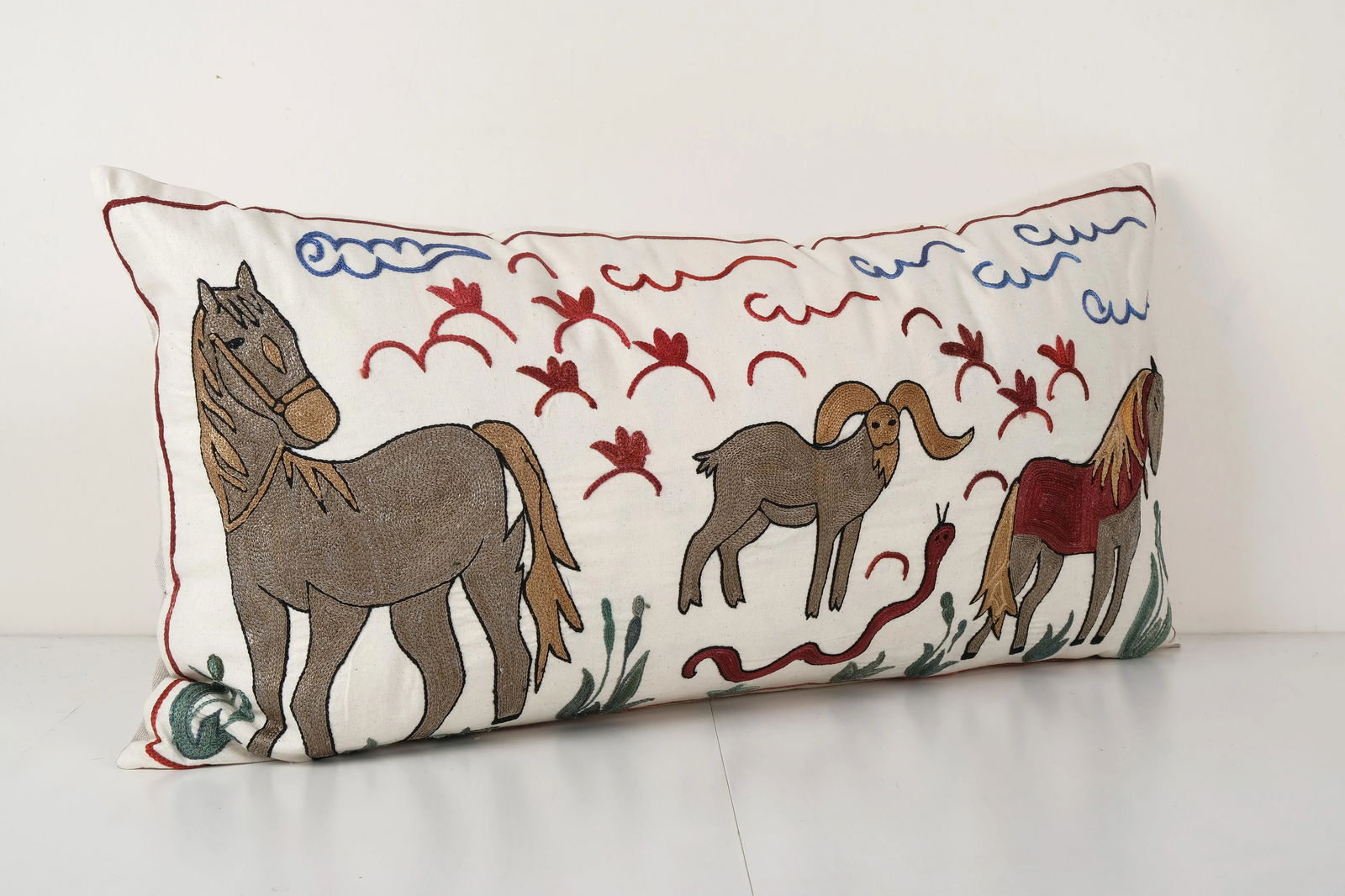 Suzani Animal Garden Long Cushion Cover - 3