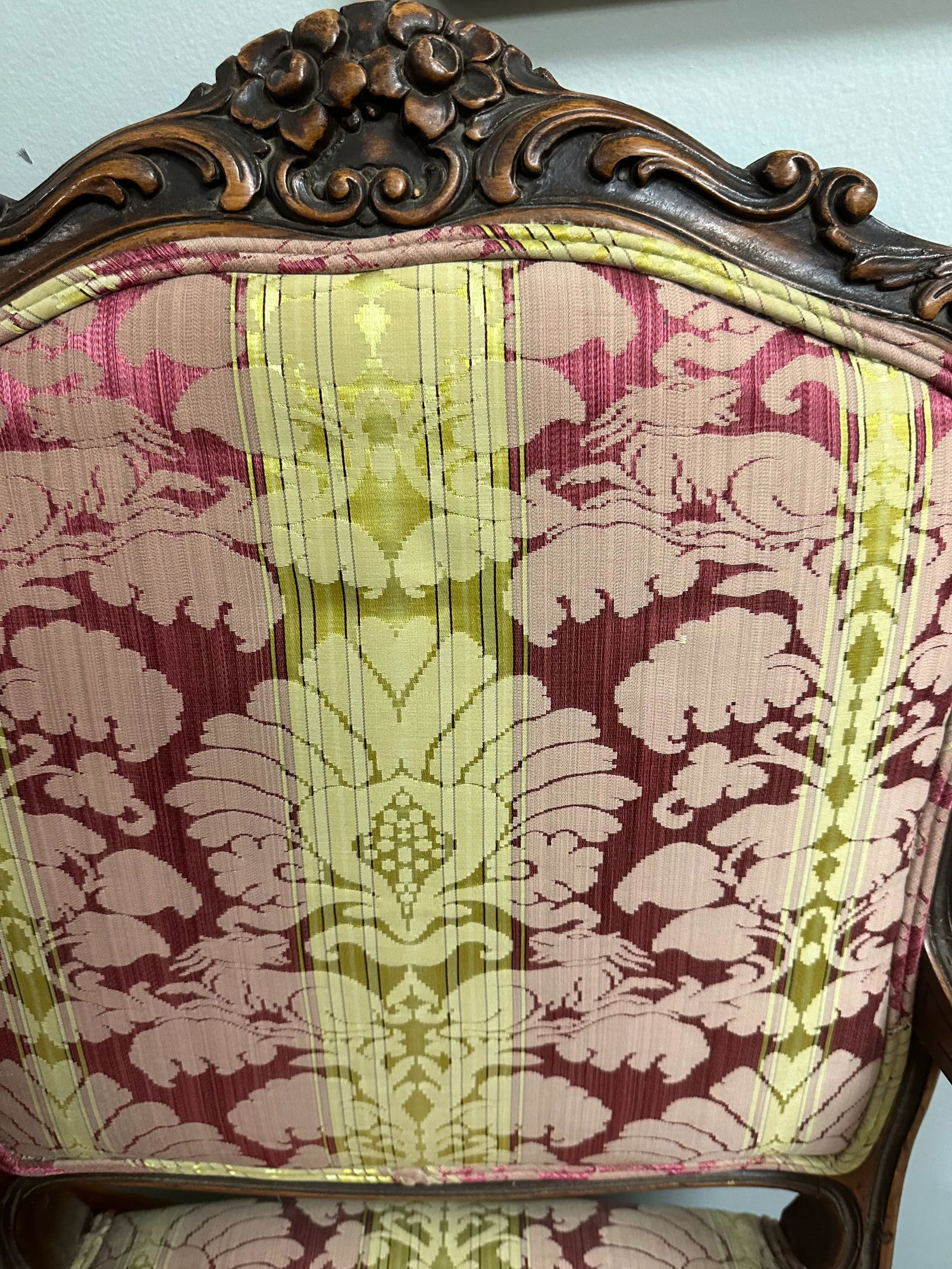 1930s French Louis XV Style Armchair with Pink and Yellow Brocade - 12
