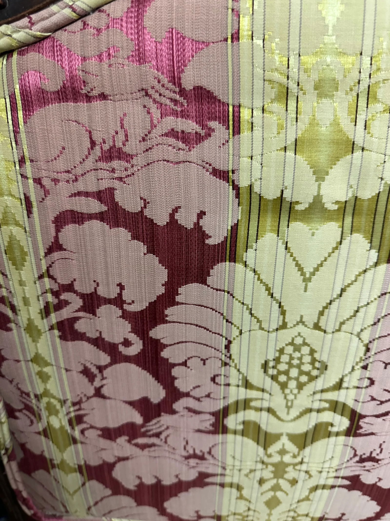 1930s French Louis XV Style Armchair with Pink and Yellow Brocade - 9