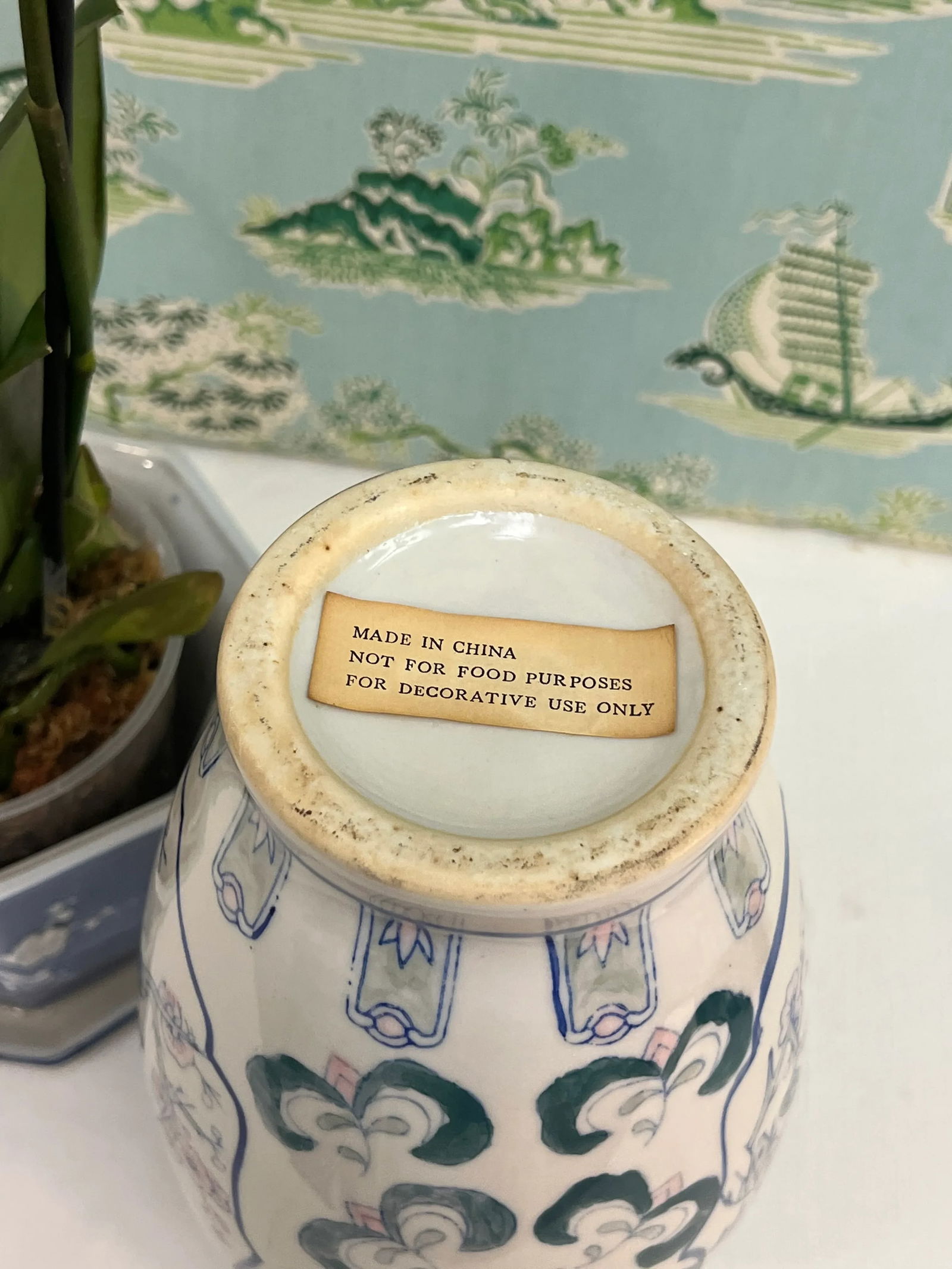 Vintage Pink and Blue Chinoiserie Porcelain Vase With Lovebirds - 7