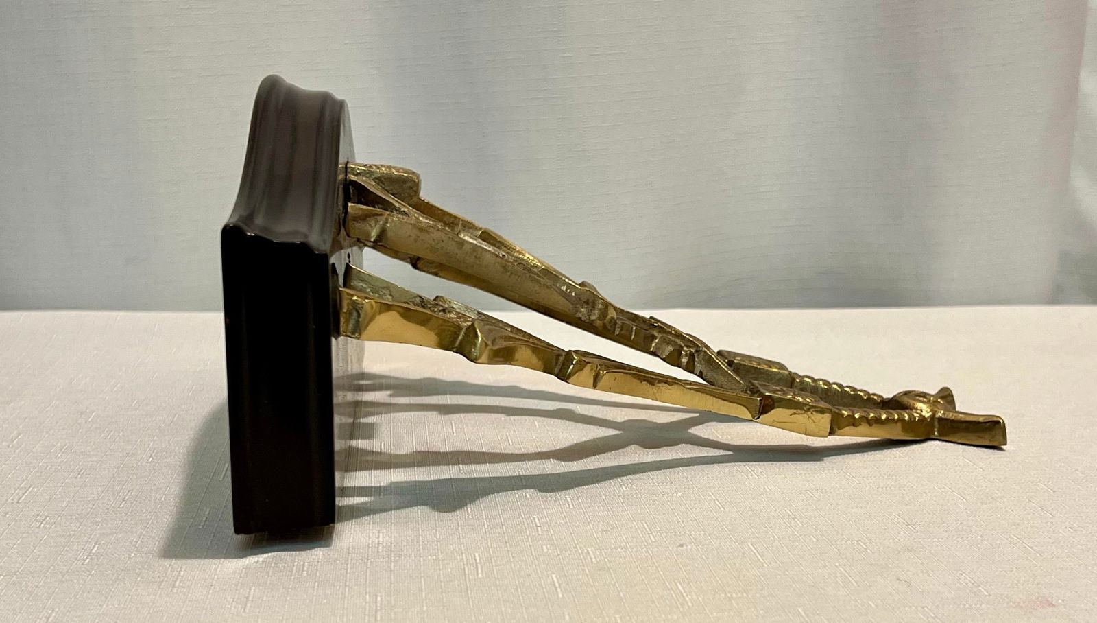 Vintage Chelsea House Style Polished Brass Laurel Leaves and Cherry Wood Display Wall Bracket - 6