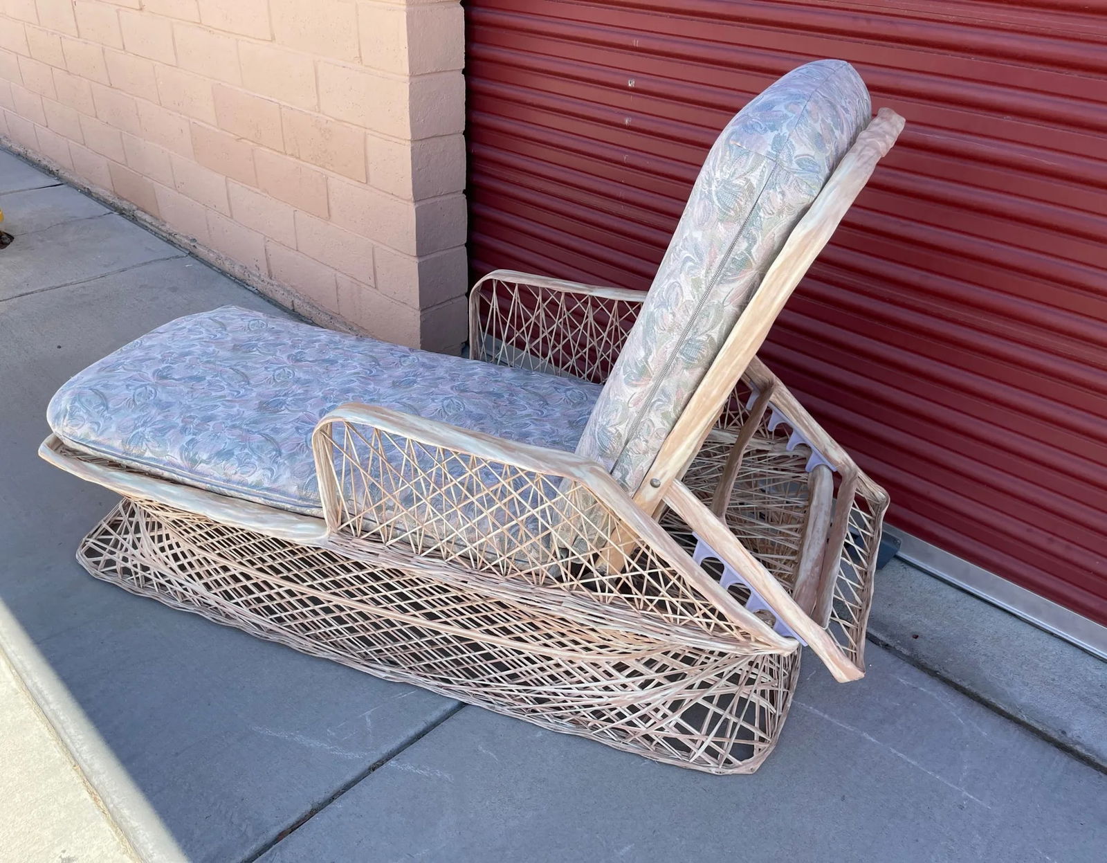 1960s Mid-Century Russell Woodard Spun Fiberglass Chaise Lounge - 6