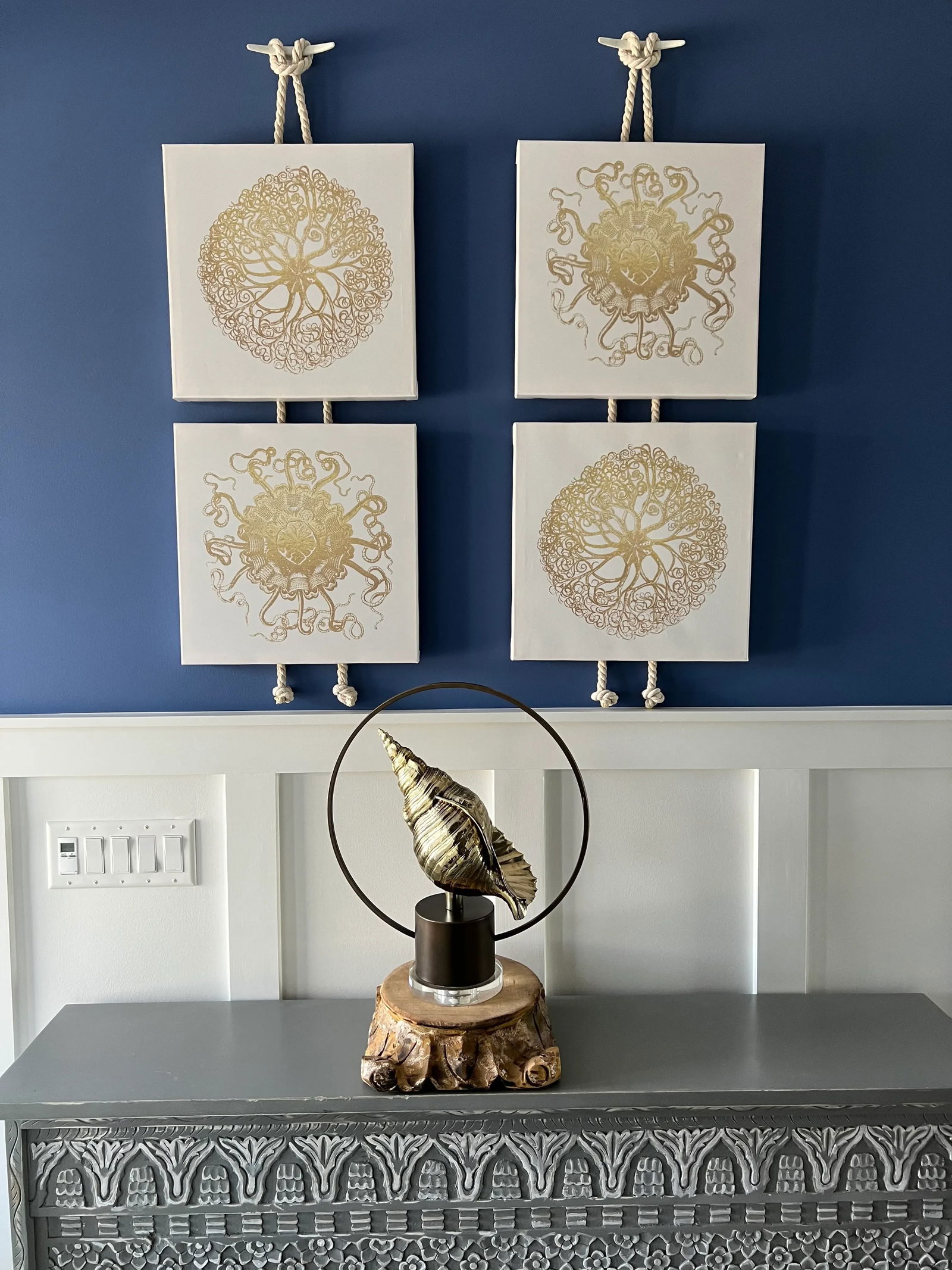 Modern Coastal Chic Seashell Statue - 8