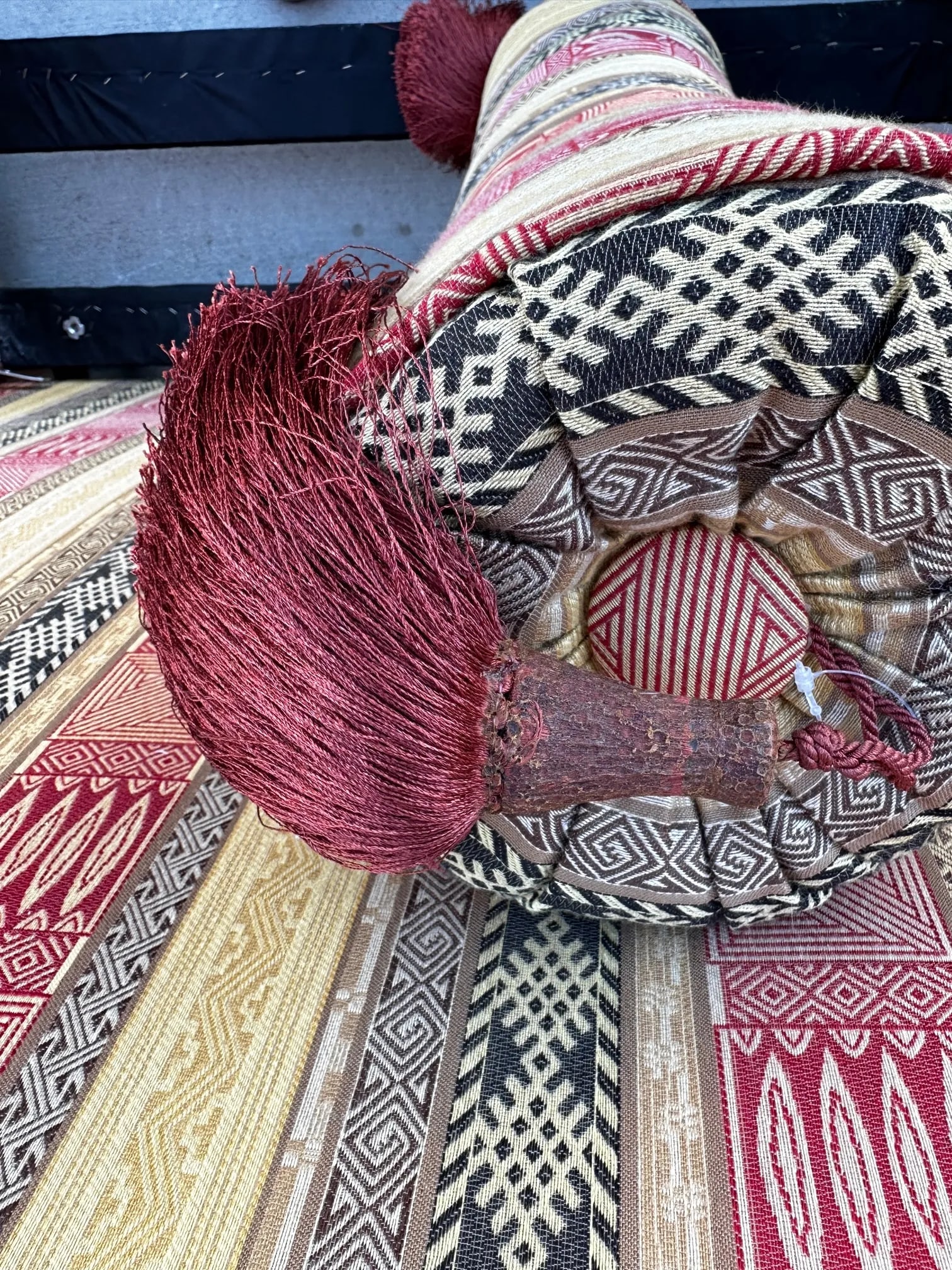 Moroccan Style Twin Upholstered Bed Frame W/Matching Pillows - 9