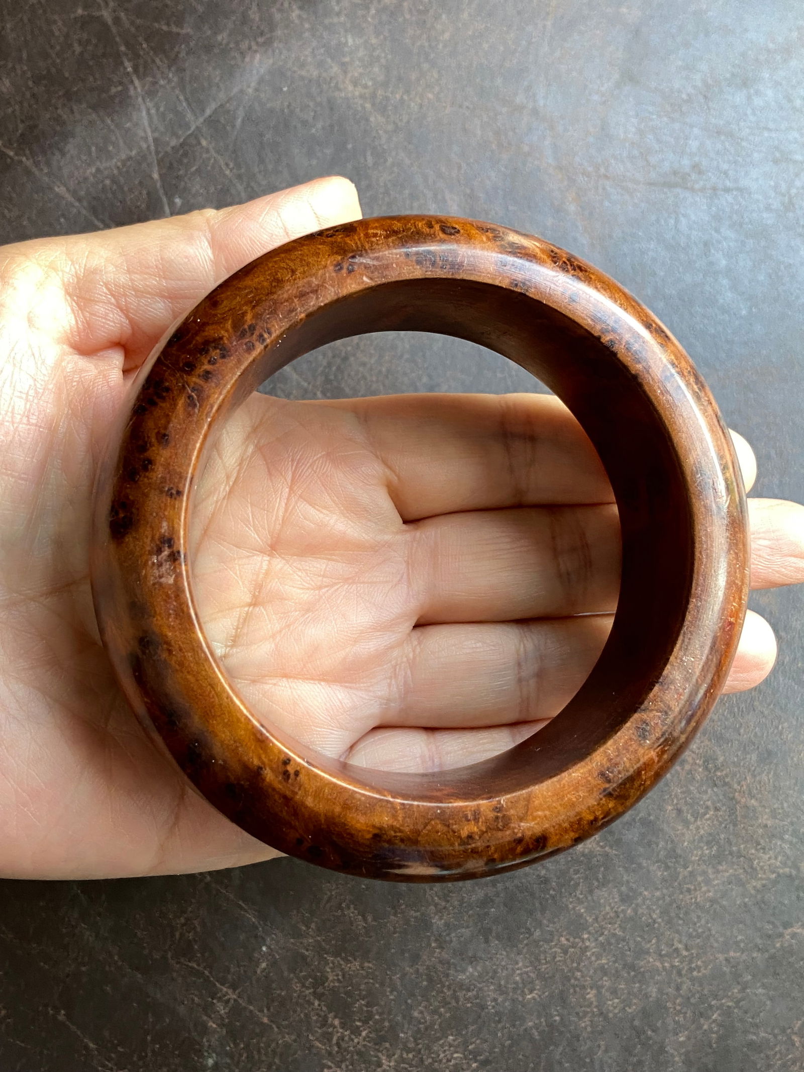Moroccan high quality Solid Thuya Burl Wood Full Grimace Pattern Bangle - 6