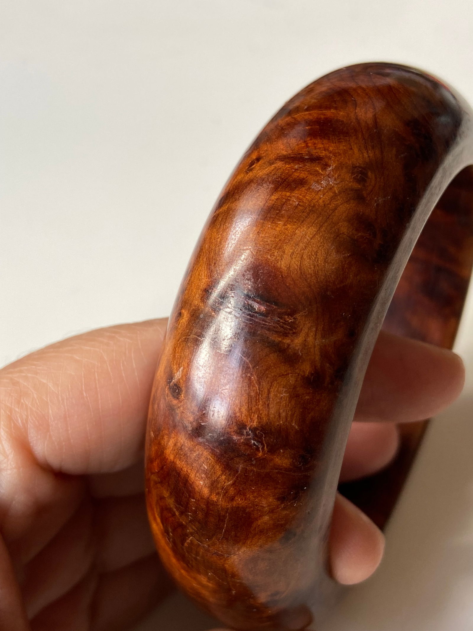 Moroccan high quality Solid Thuya Burl Wood Full Grimace Pattern Bangle - 9