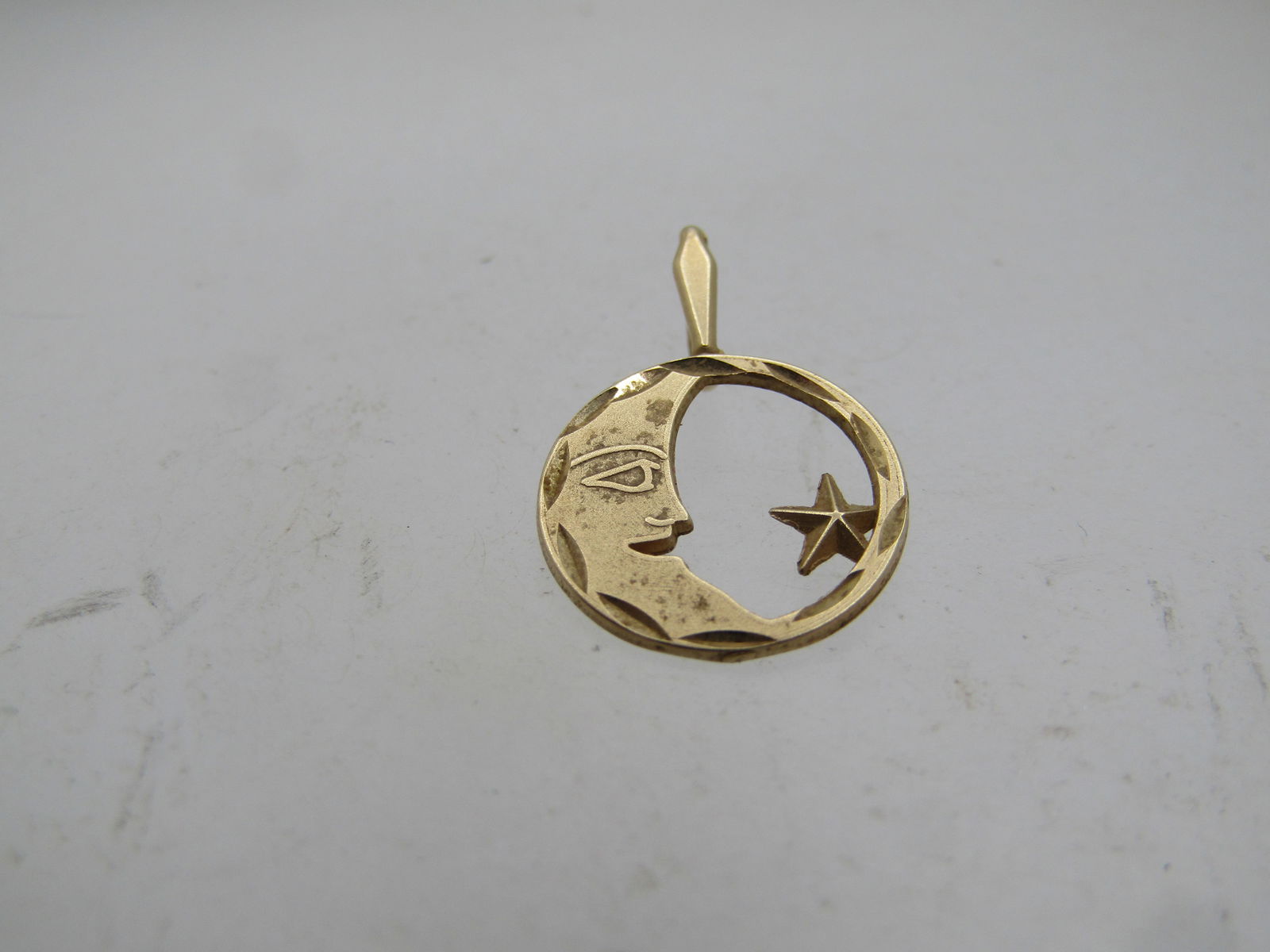 Vintage 14kt Crescent Moon & Star Pendant, Signed Marsala, 1990's: Title:Vintage 14kt Crescent Moon & Star Pendant, Signed Marsala, 1990'sDescription:Vintage 14kt Crescent Moon & Star Pendant, Signed Marsala, 1990's. Celestial themed. This is marked MA for Marsala