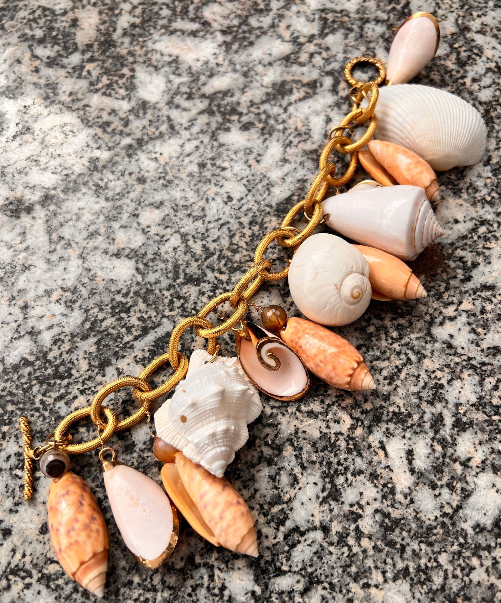 Seashell Charm Bracelet with Agate Beads - 2