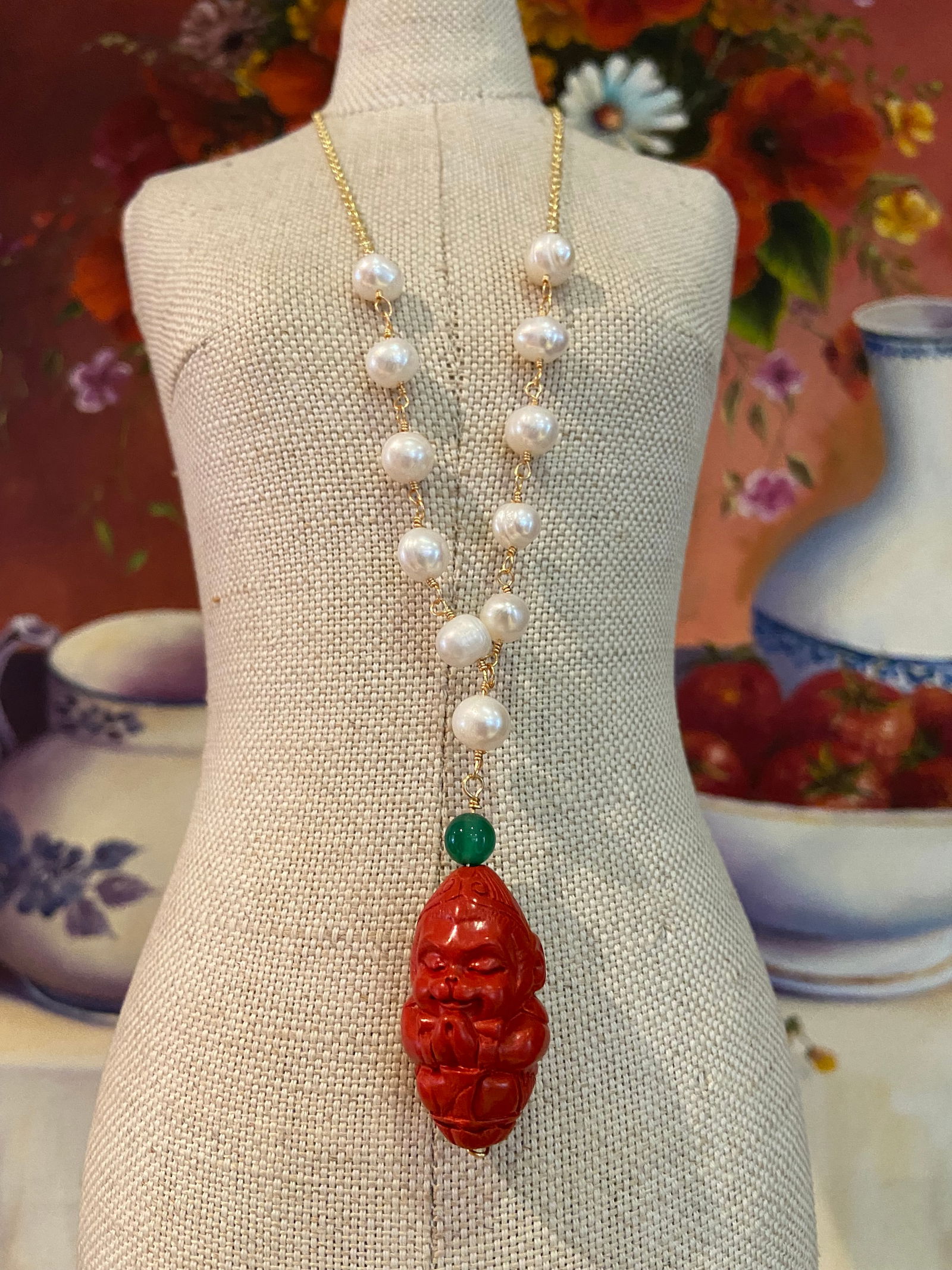 14k rolled gold Fresh Water Pearl nacklace with Cinnabar carved Monkey King Buddha Amulet: Title:14k rolled gold Fresh Water Pearl nacklace with Cinnabar carved Monkey King Buddha AmuletDescription:14k rolled gold Fresh Water Pearl nacklace with Cinnabar carved Monkey King Buddha Amulet