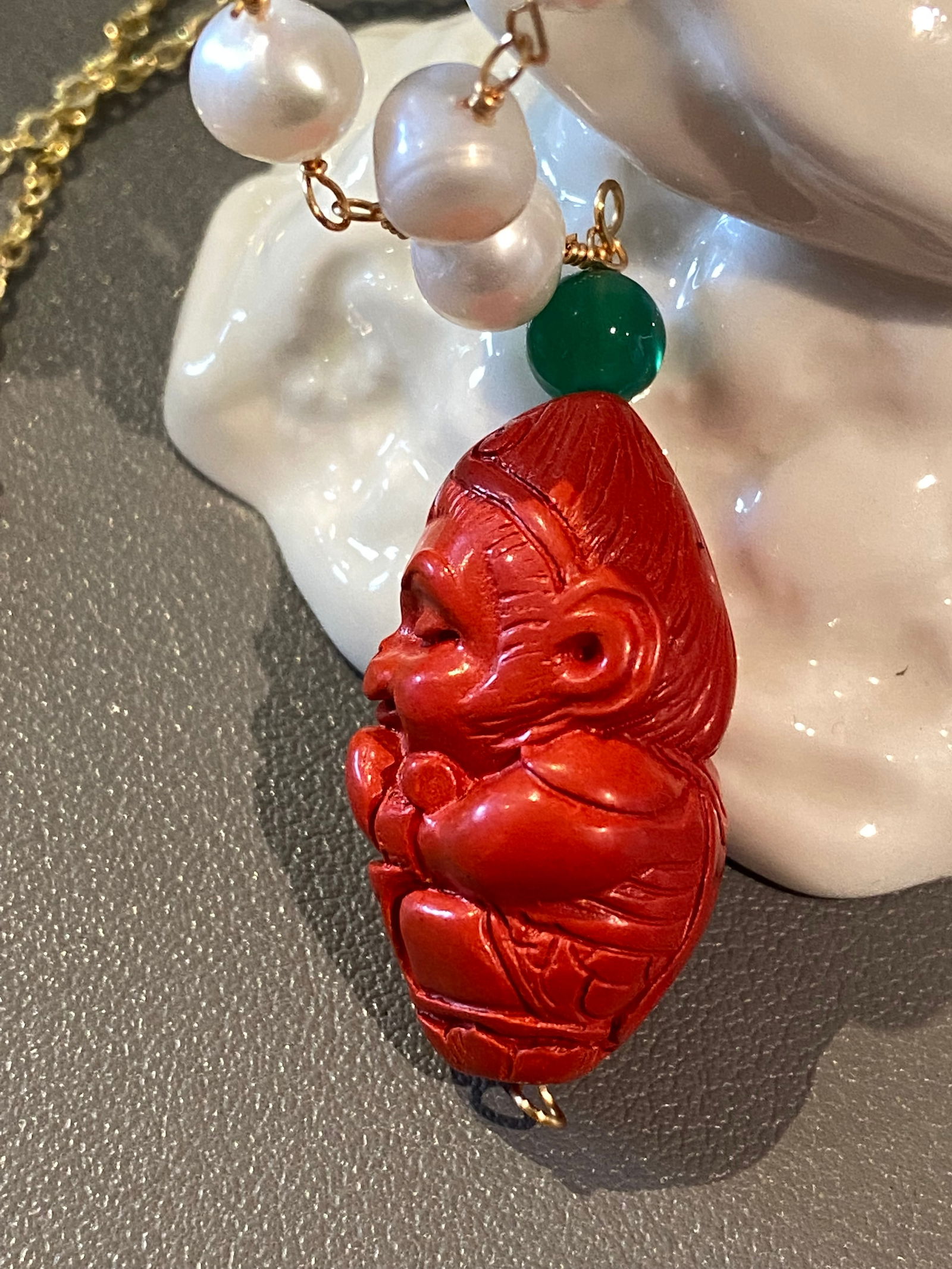 14k rolled gold Fresh Water Pearl nacklace with Cinnabar carved Monkey King Buddha Amulet - 6