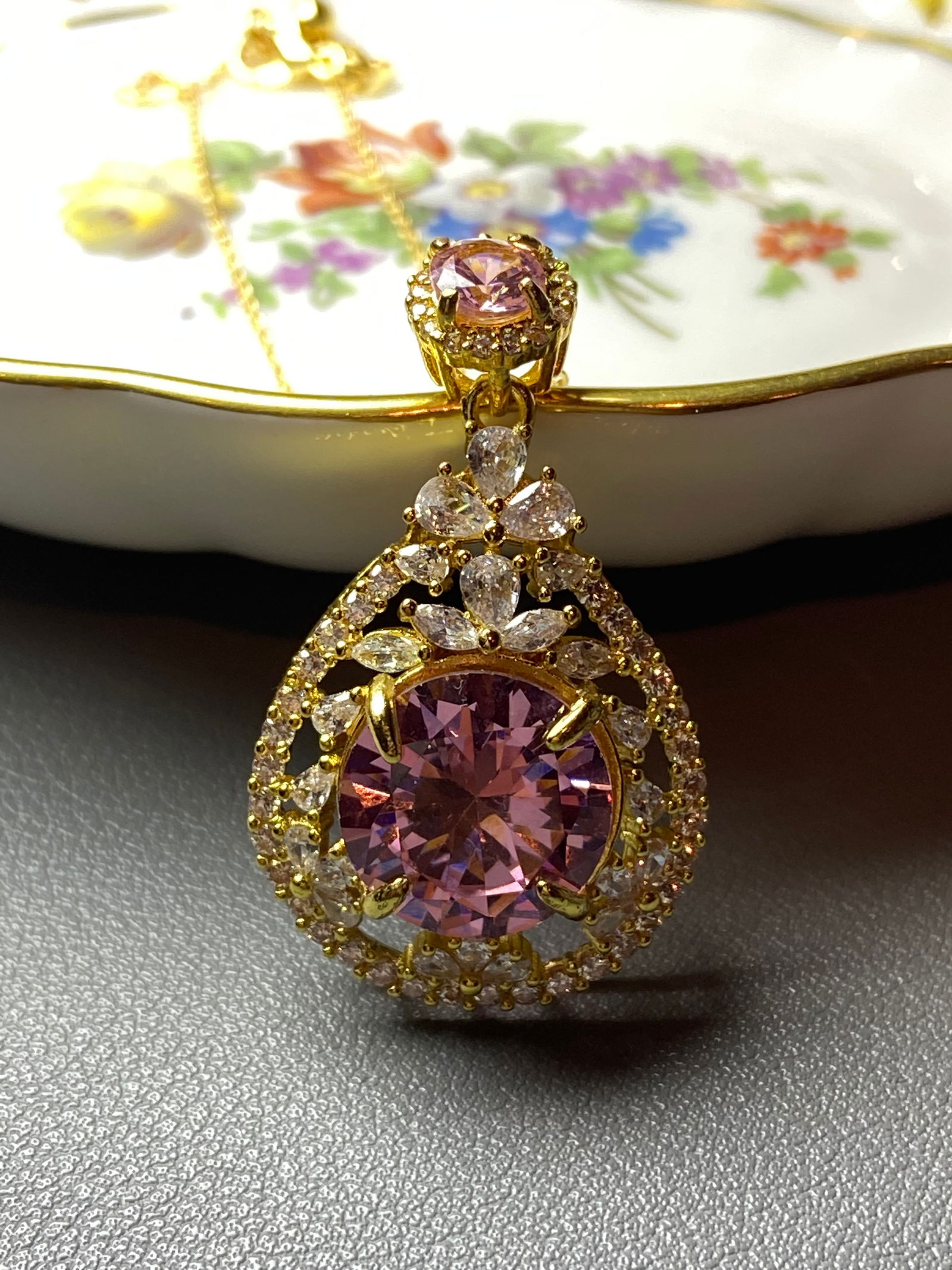 18k Gold Vermeil 925 Silver Pendant Necklace inlaid with Pink and White Topaz Stone - 4