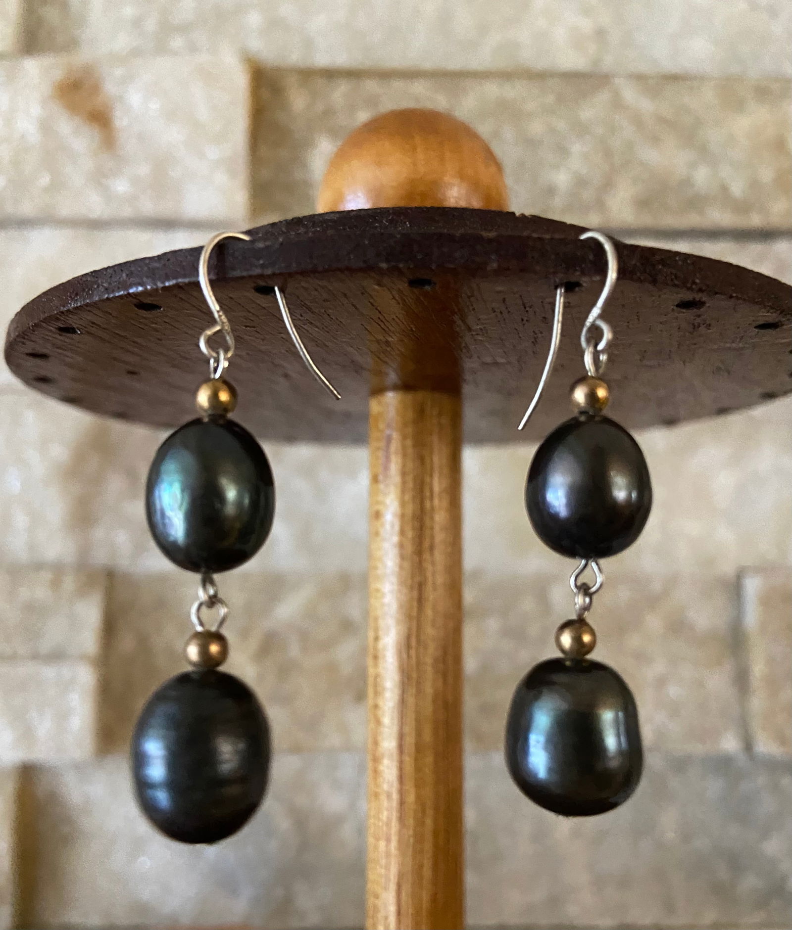 Vintage Tahitian High Luster Peacock Black Pearl Earrings