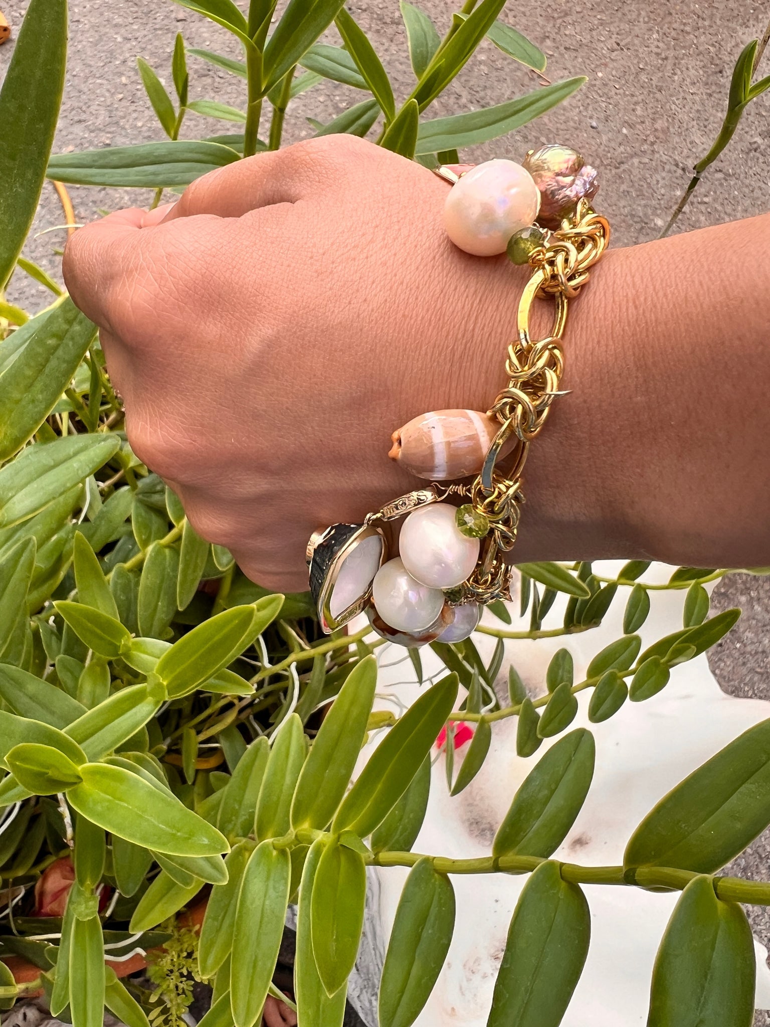 14-Karat Gold Lorelei Shell & Pearl Charm Bracelet - 6