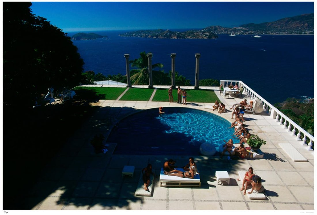 Villa Nirvana 1972 - Slim Aarons Estate Edition: 1972 (printed later): Title: Villa Nirvana 1972 - Slim Aarons Estate Edition: 1972 (printed later) Description: Villa Nirvana 1972 - Slim Aarons Estate Edition Guests at the Villa Nirvana, owned by Oscar Obregon, in Las