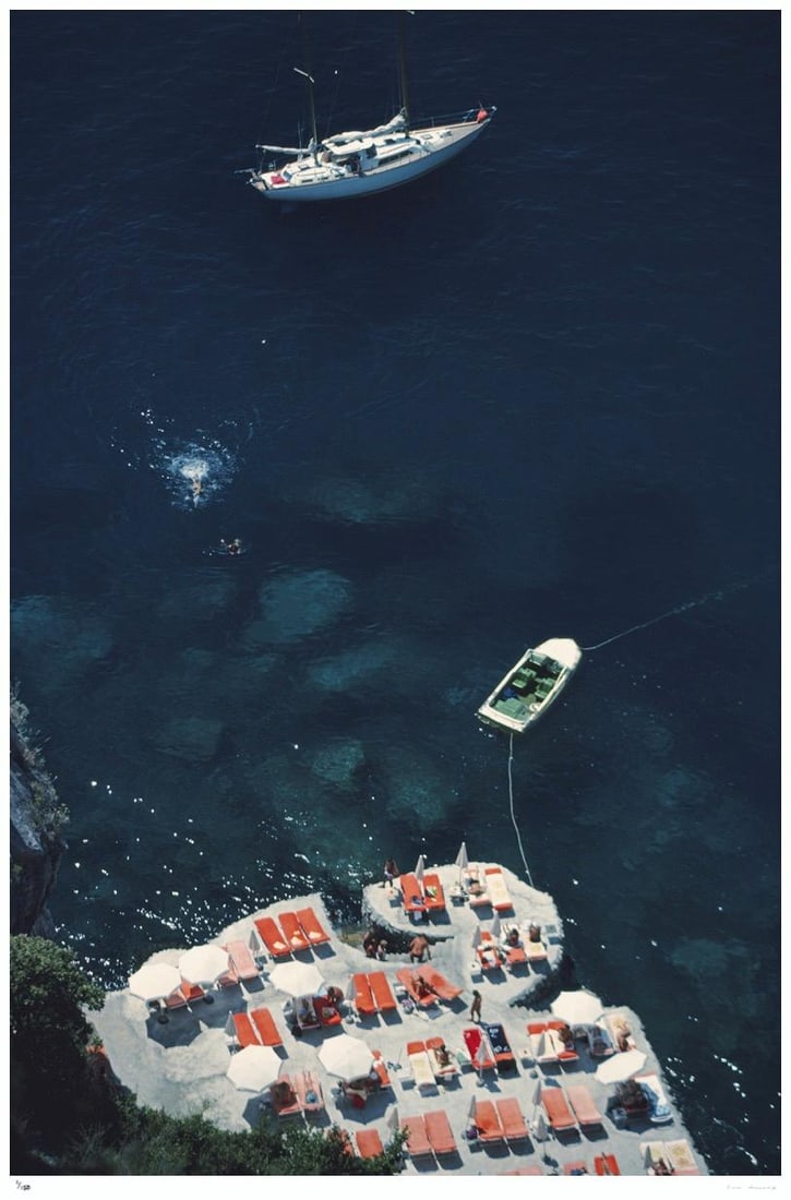 Hotel Il San Pietro 1979 - Slim Aarons Estate Stamped: 1979 (printed later): Title: Hotel Il San Pietro 1979 - Slim Aarons Estate Stamped: 1979 (printed later) Description: Hotel Il San Pietro 1979 - Slim Aarons Estate Stamped Guests at the Hotel Il San Pietro in Positano, Ita