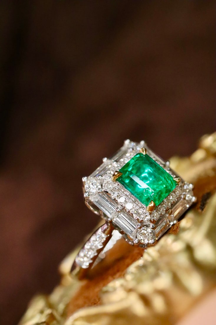 18K Panjshir Emerald Ring - 3