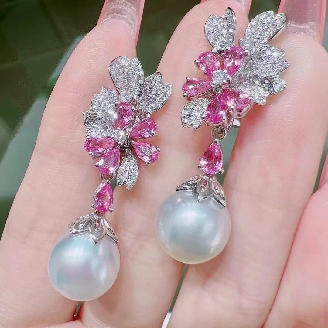 925 Sterling Silver, Pearl Earrings: S925 Sterling Silver, Pearl Earrings, Pearl diameter 10-11mm, slight blemishes, round, special texture, versatile design Reserve: $300.00 Shipping:Domestic: Shipping rates are determined by
