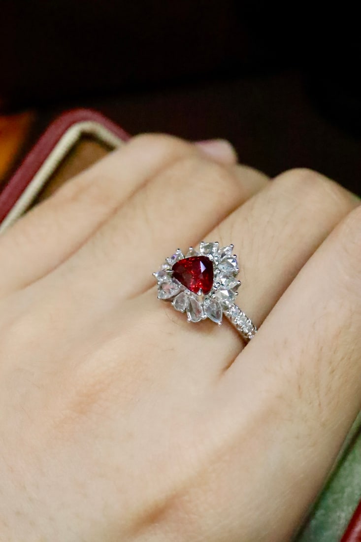 No Burnt Pigeon Blood Ruby Ring - 6