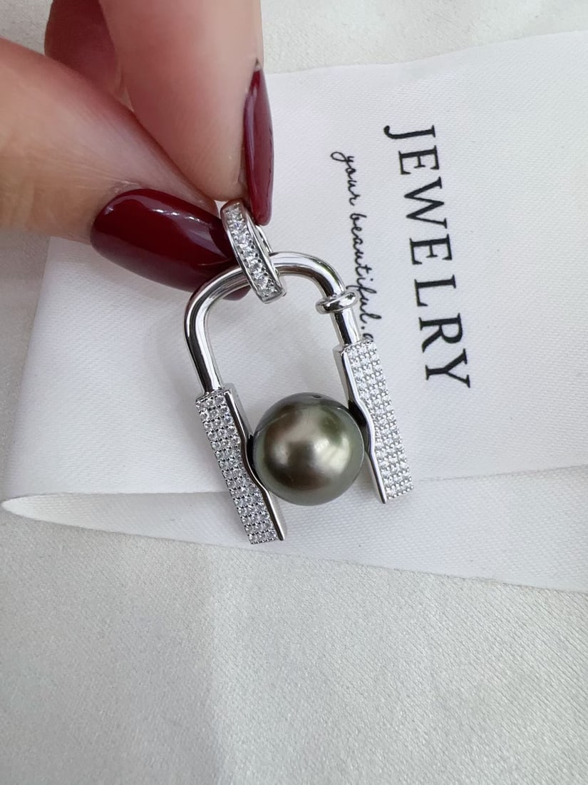 Pearl Pendant - 3