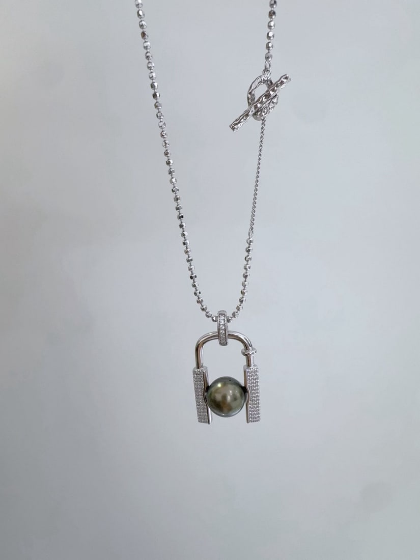 Pearl Pendant - 4
