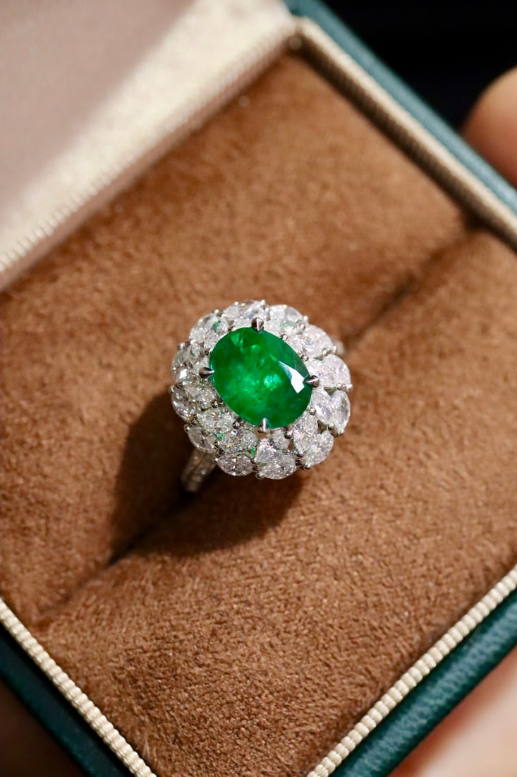 18K Brazilian Emerald Ring: 18K Brazilian Emerald RingGold Weight 3.92g, Main Stone 1.74ct, Diamonds 1.339ct Reserve: $7,000.00 Shipping:Domestic: Shipping rates are determined by destinationInternational: Foreign shipping