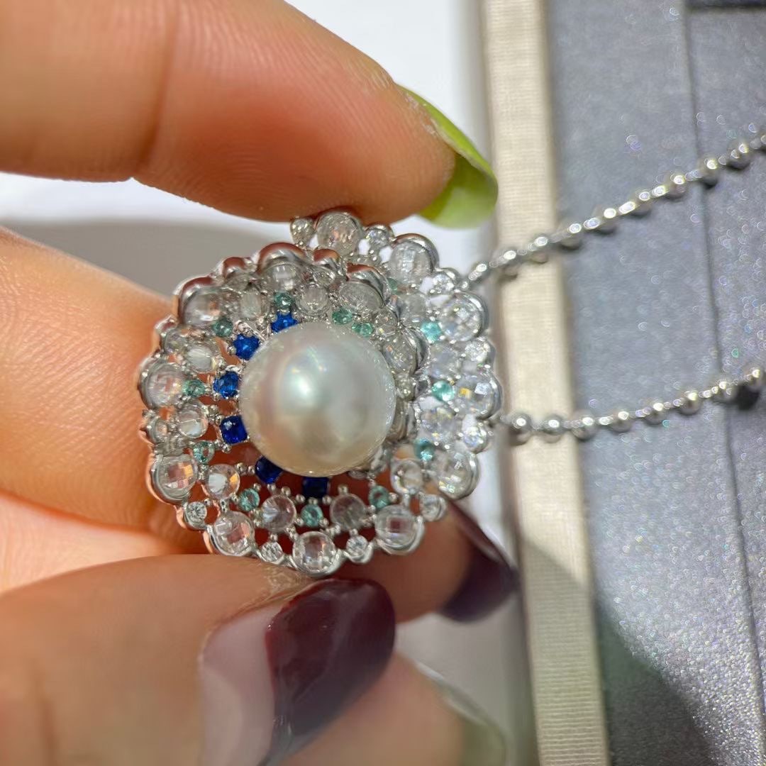 Sterling Silver Pearl Pendant - 5