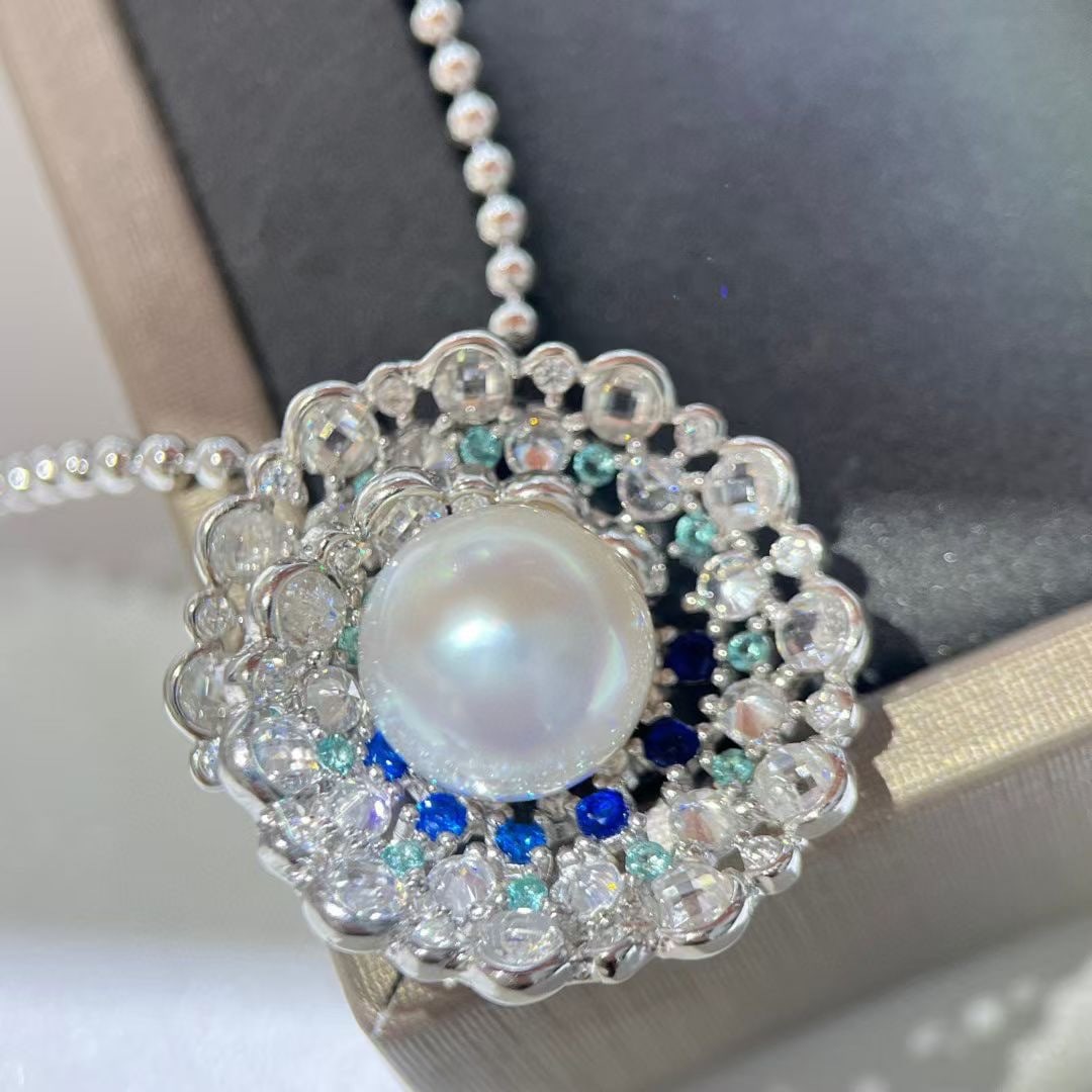 Sterling Silver Pearl Pendant - 6