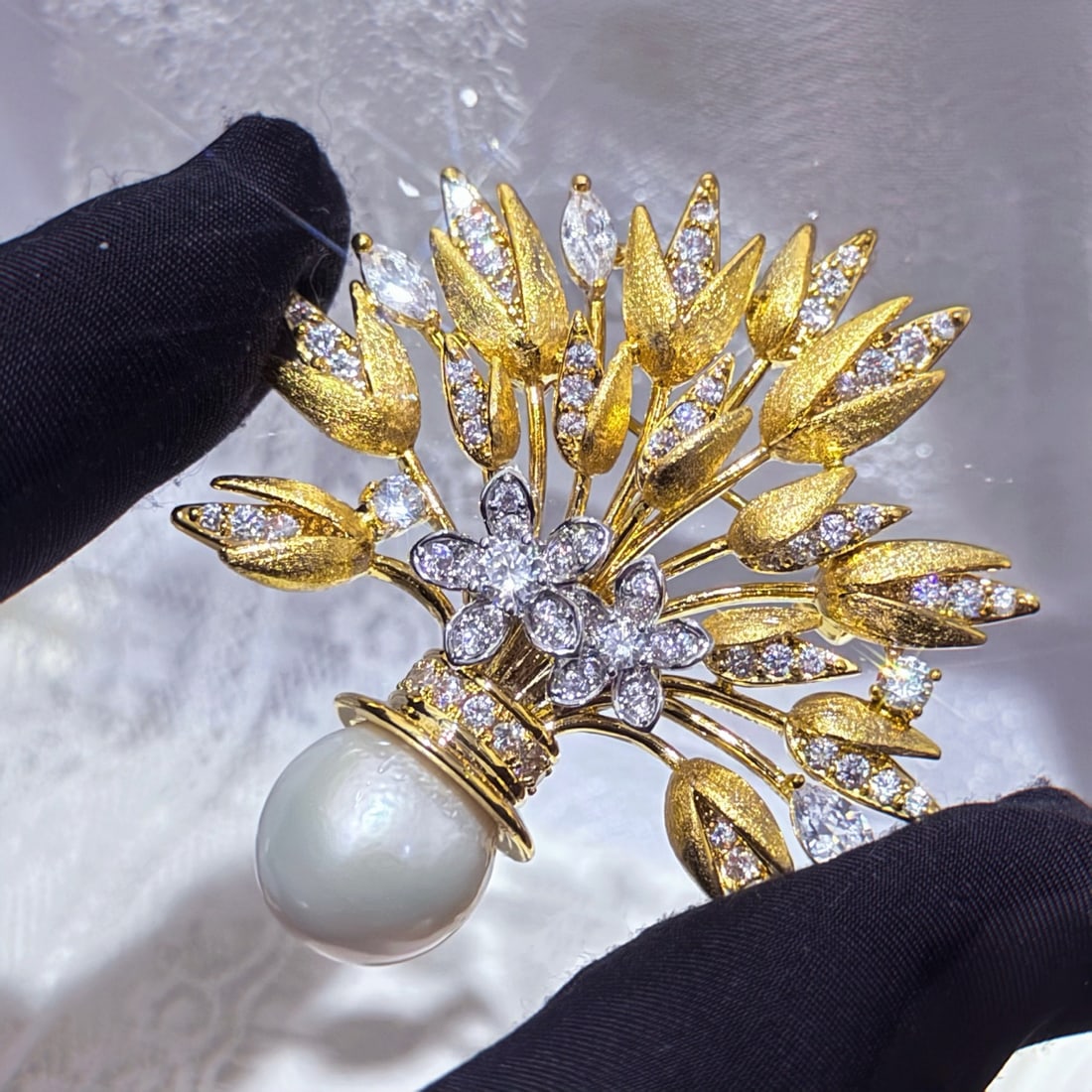 12-13mm Natural Freshwater Pearl Brooch - 4