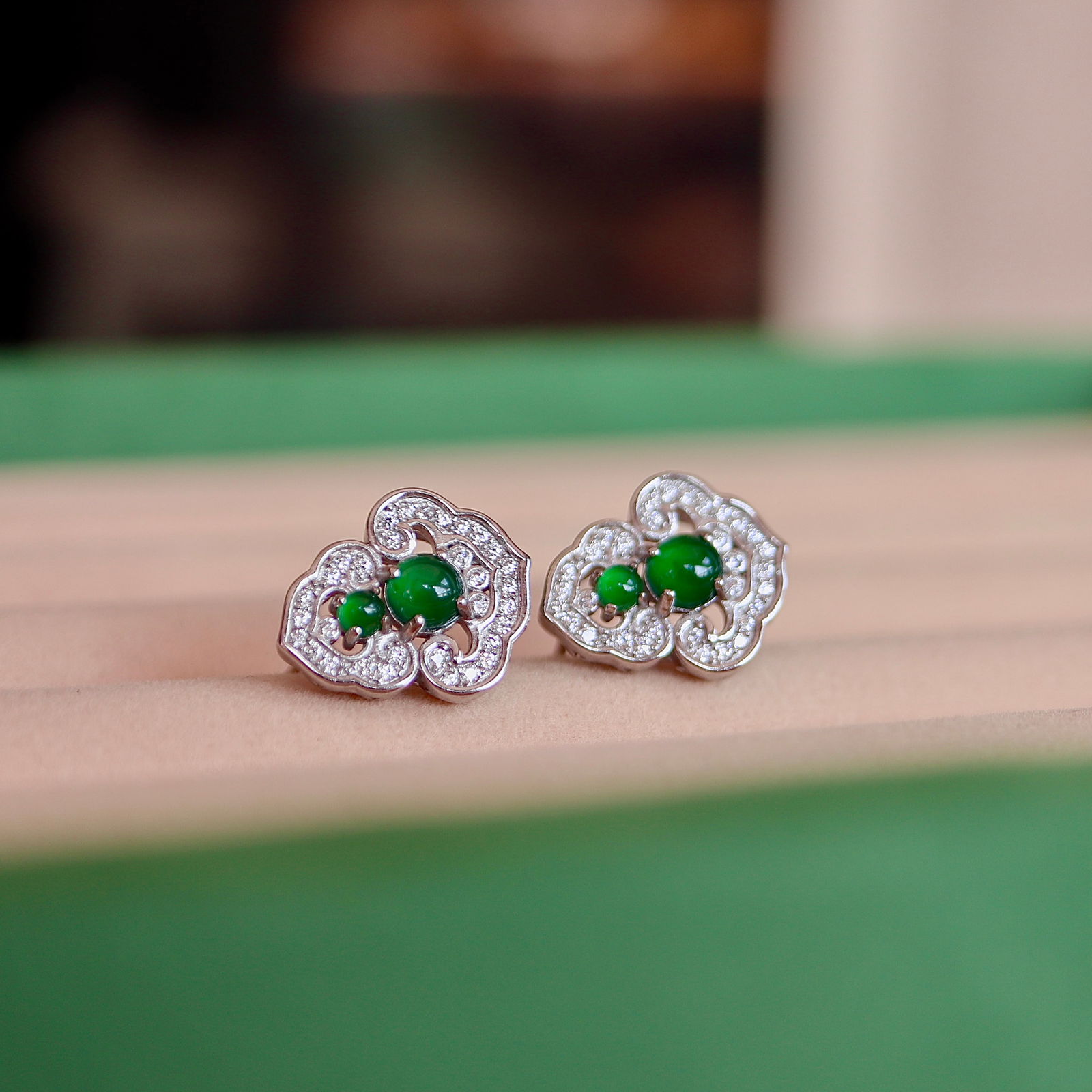 Natural Jade Ruyi Earrings, S925 Silver Inlay: Natural Jade Ruyi Earrings, Sunny Green, S925 Silver Inlay Reserve: $100.00 Shipping: Domestic: Shipping rates are determined by destination International: Foreign shipping rates are determined by des