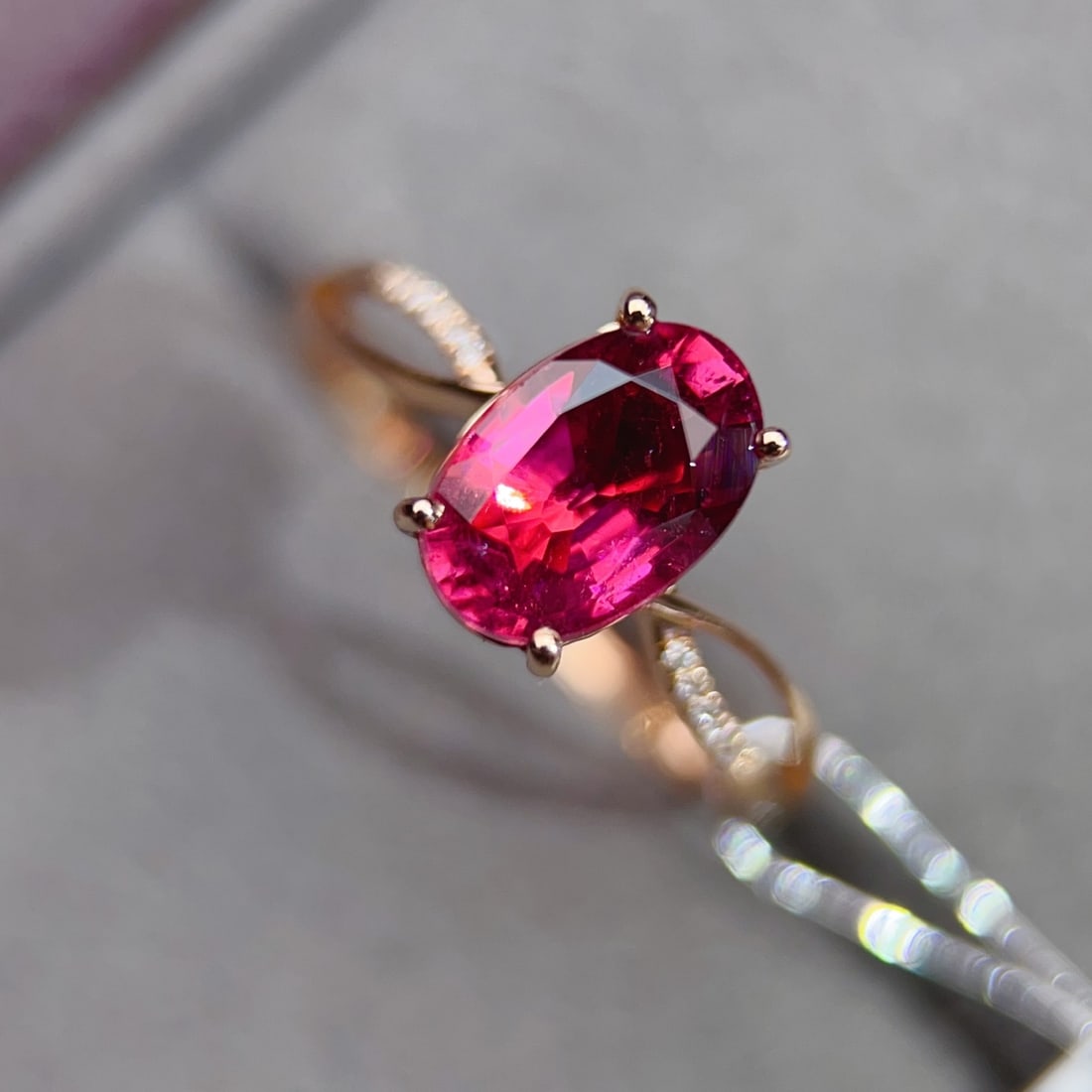 18k gold ring with diamond and tourmaline inlay - 4