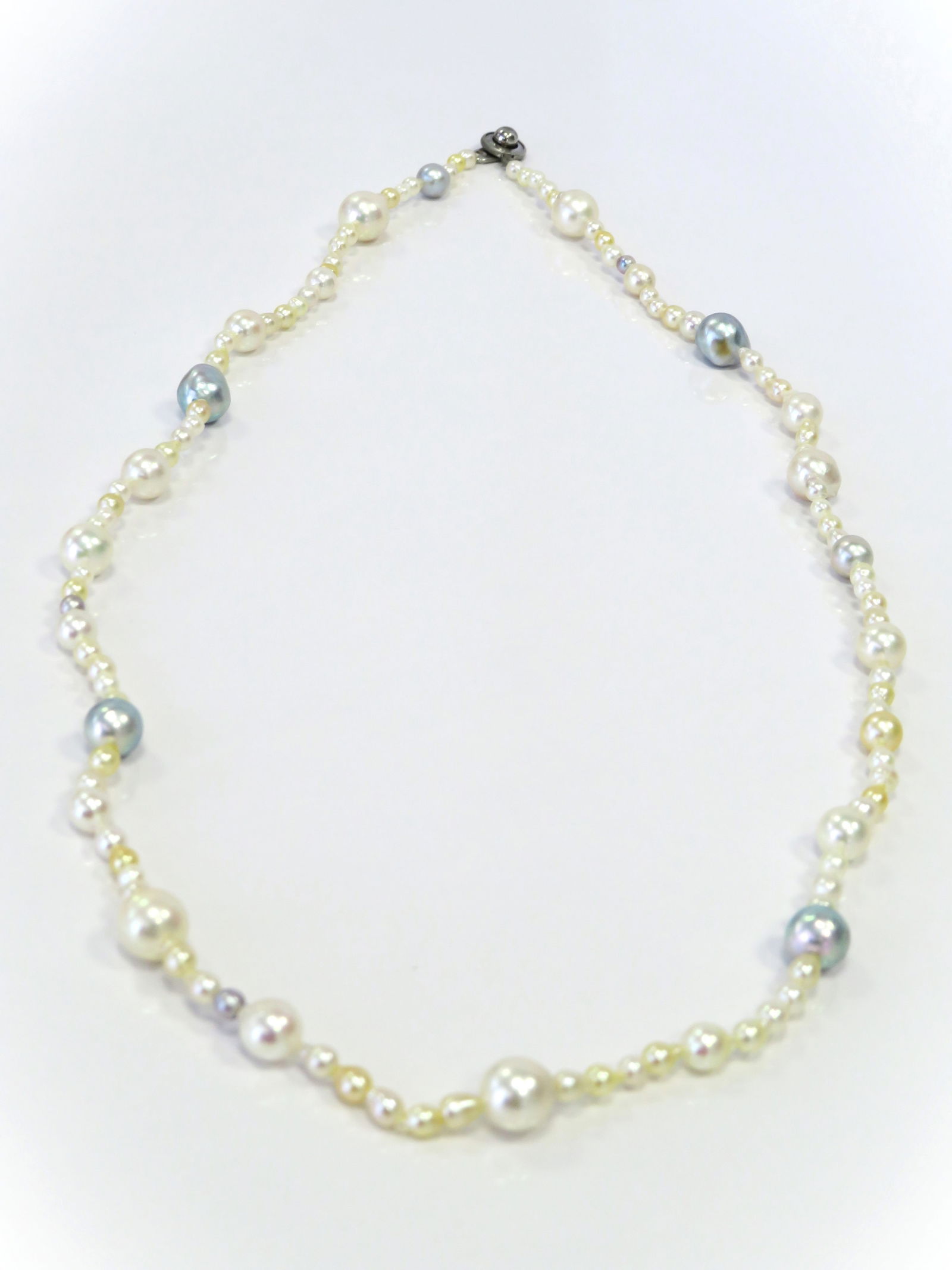 3-9mm Drop-Baroque Mix White/Golden and Blue Akoya Pearl Long Necklace: Title:3-9mm Drop-Baroque Mix White/Golden and Blue Akoya Pearl Long NecklaceDescription:A-AA Grade High luster, Irridescent White/Golden and Blue Drop-Baroque, with minimal spots/blemishes, 118 pearl