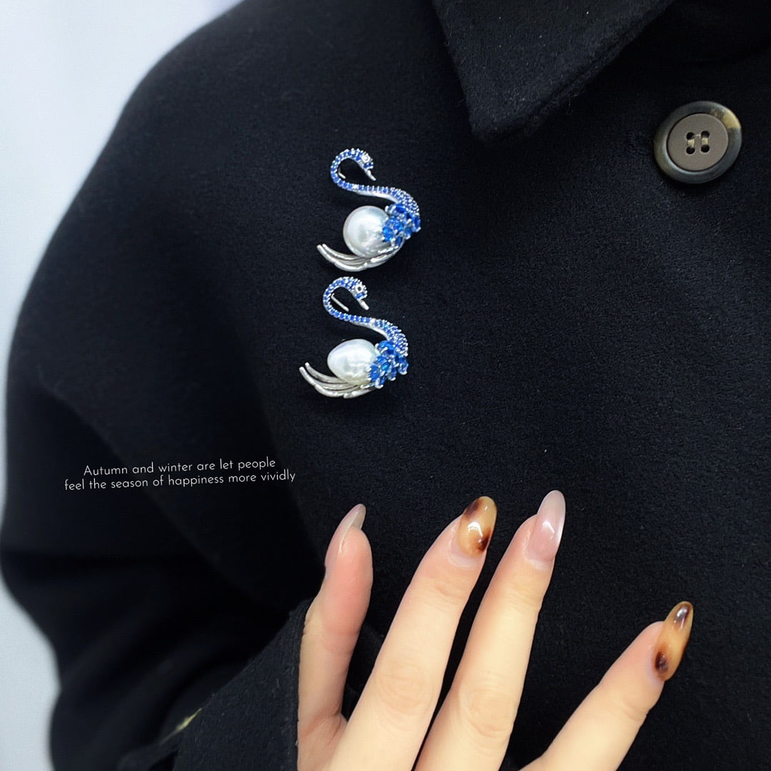 Swan Pearl Brooch - 2