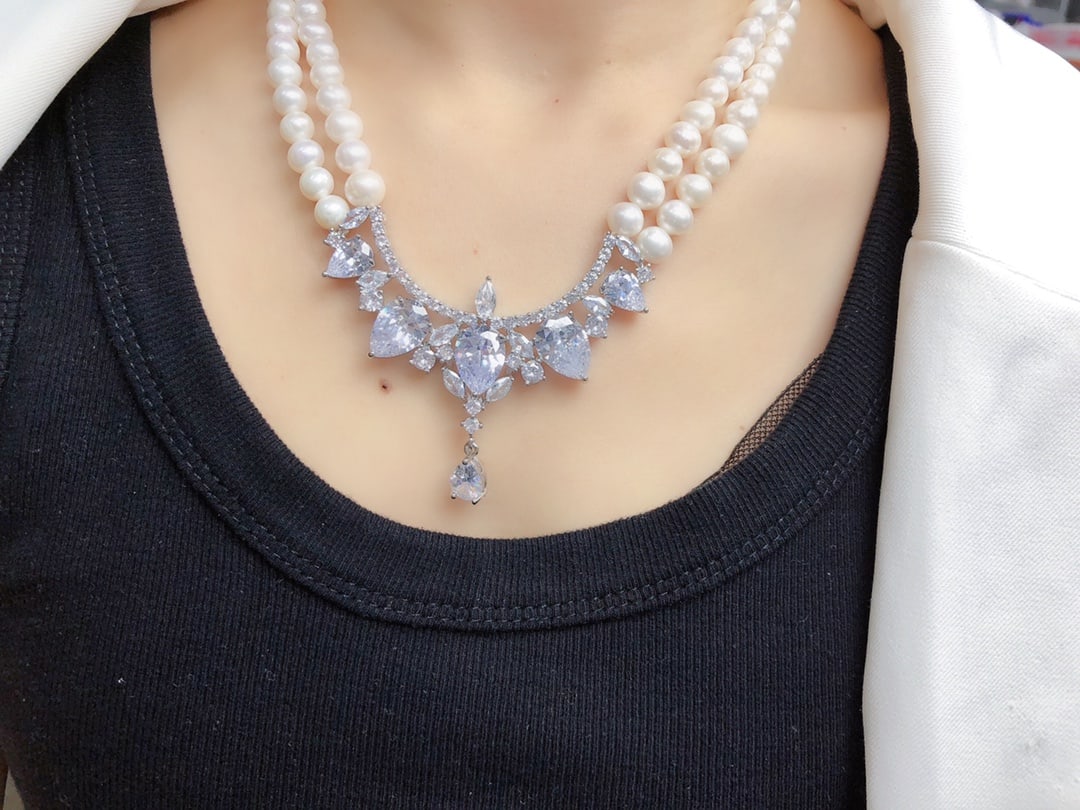 Natural Pearl Necklace - 7