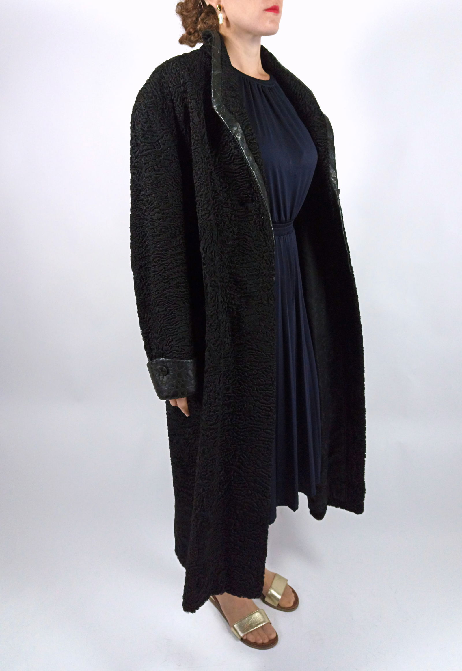 BLACK PERSIAN LAMB FUR COAT EU: XL ; US: 20 - 9