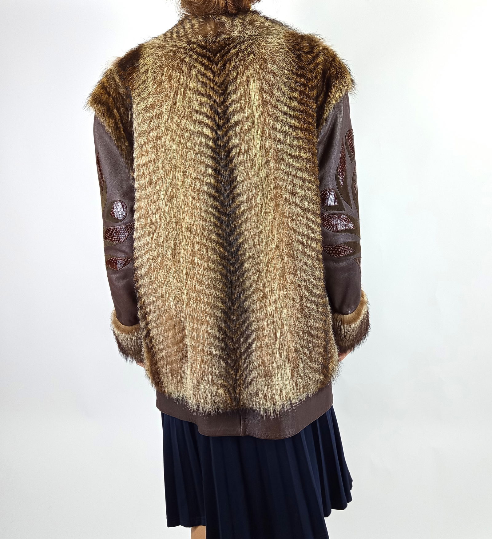 RACCOON FUR JACKET EU: XL ; US: 20 - 4