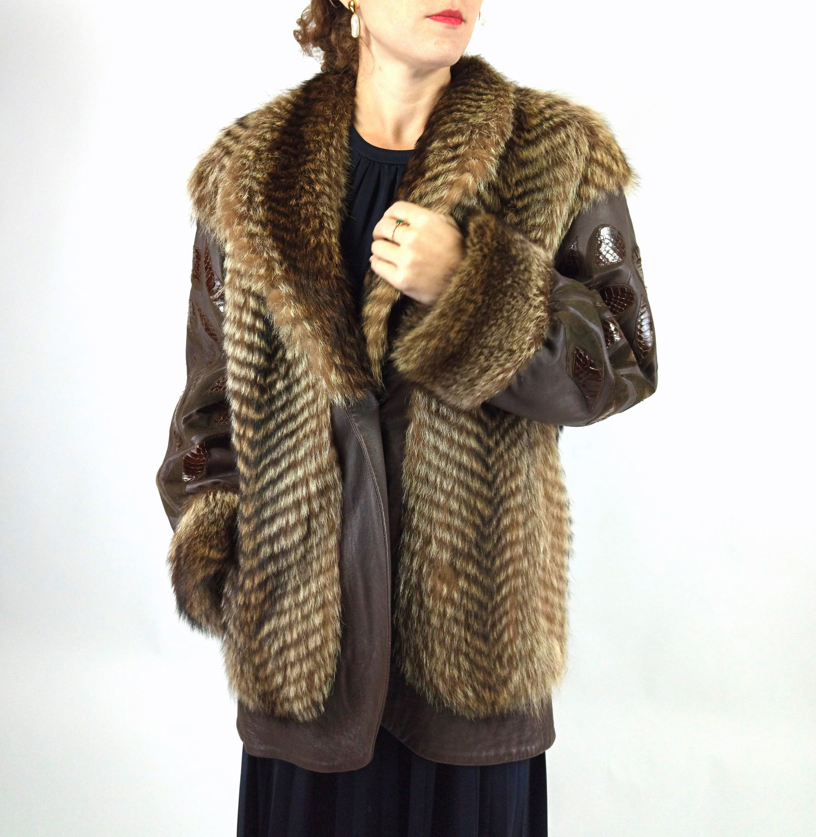 RACCOON FUR JACKET EU: XL ; US: 20 - 9