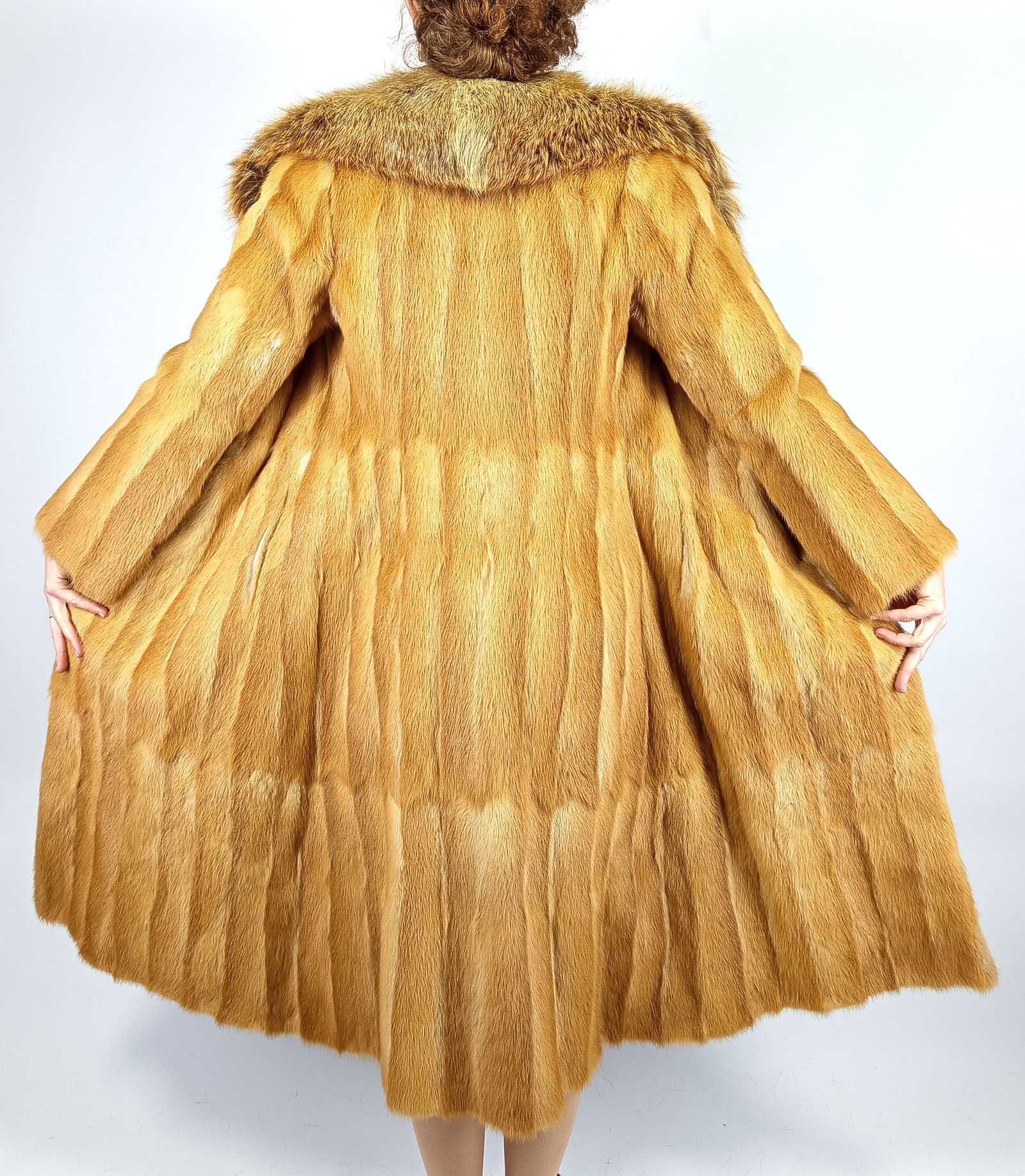 GOLDEN MINK GOLDEN FOX FUR COAT EU: ; US: - 7