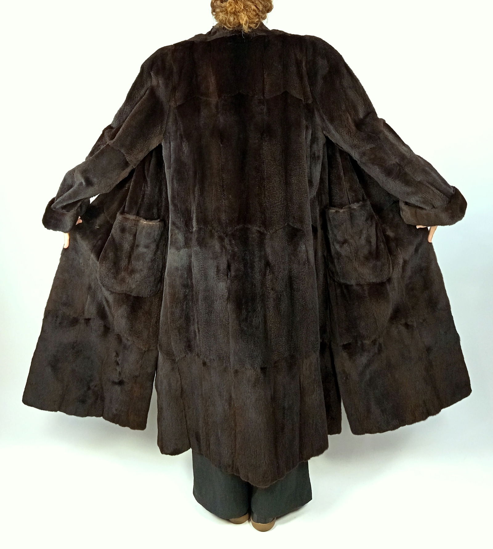 SHEARED BROWN LAPIN FUR COAT EU: L - US:18 - 2