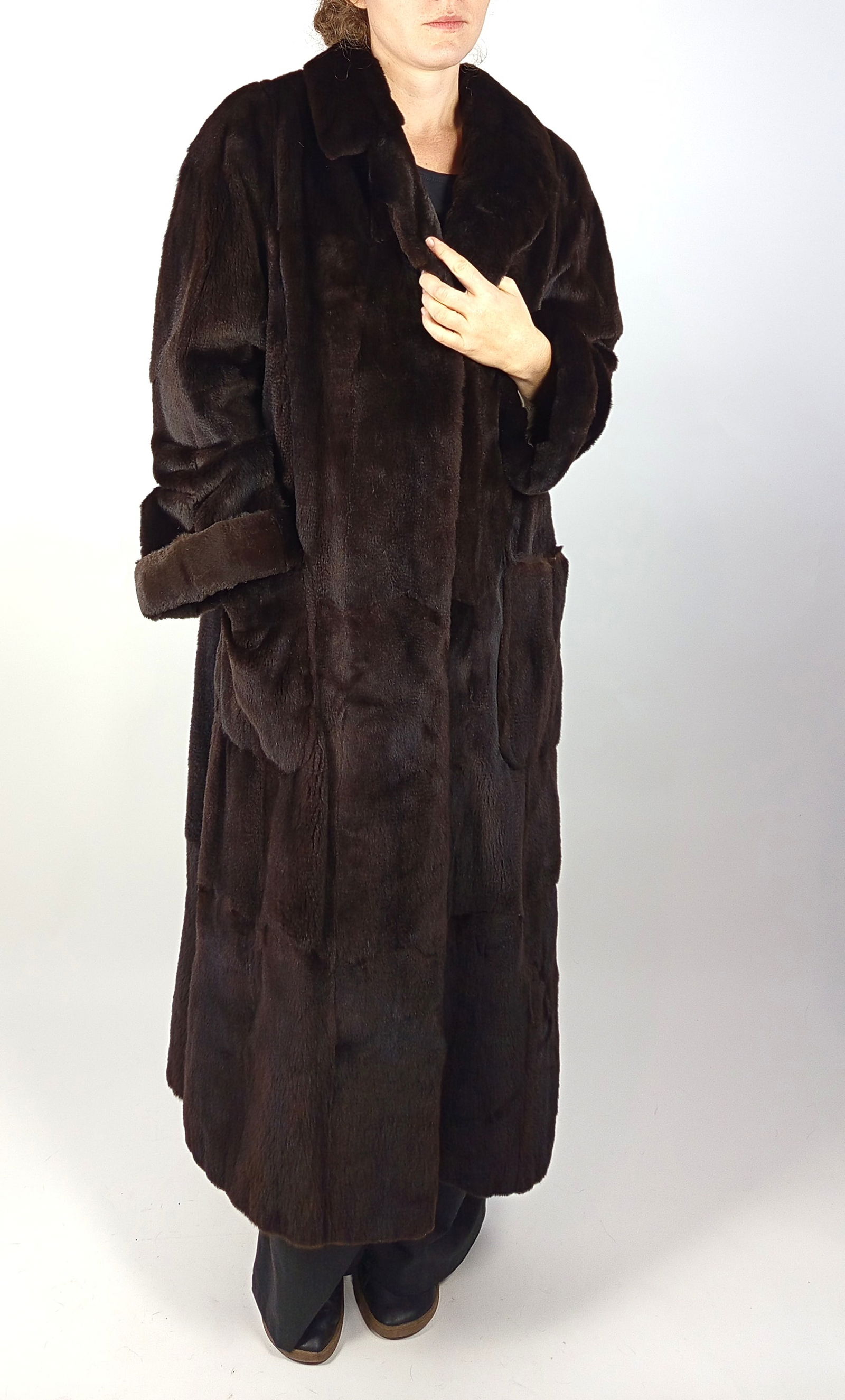 SHEARED BROWN LAPIN FUR COAT EU: L - US:18 - 6