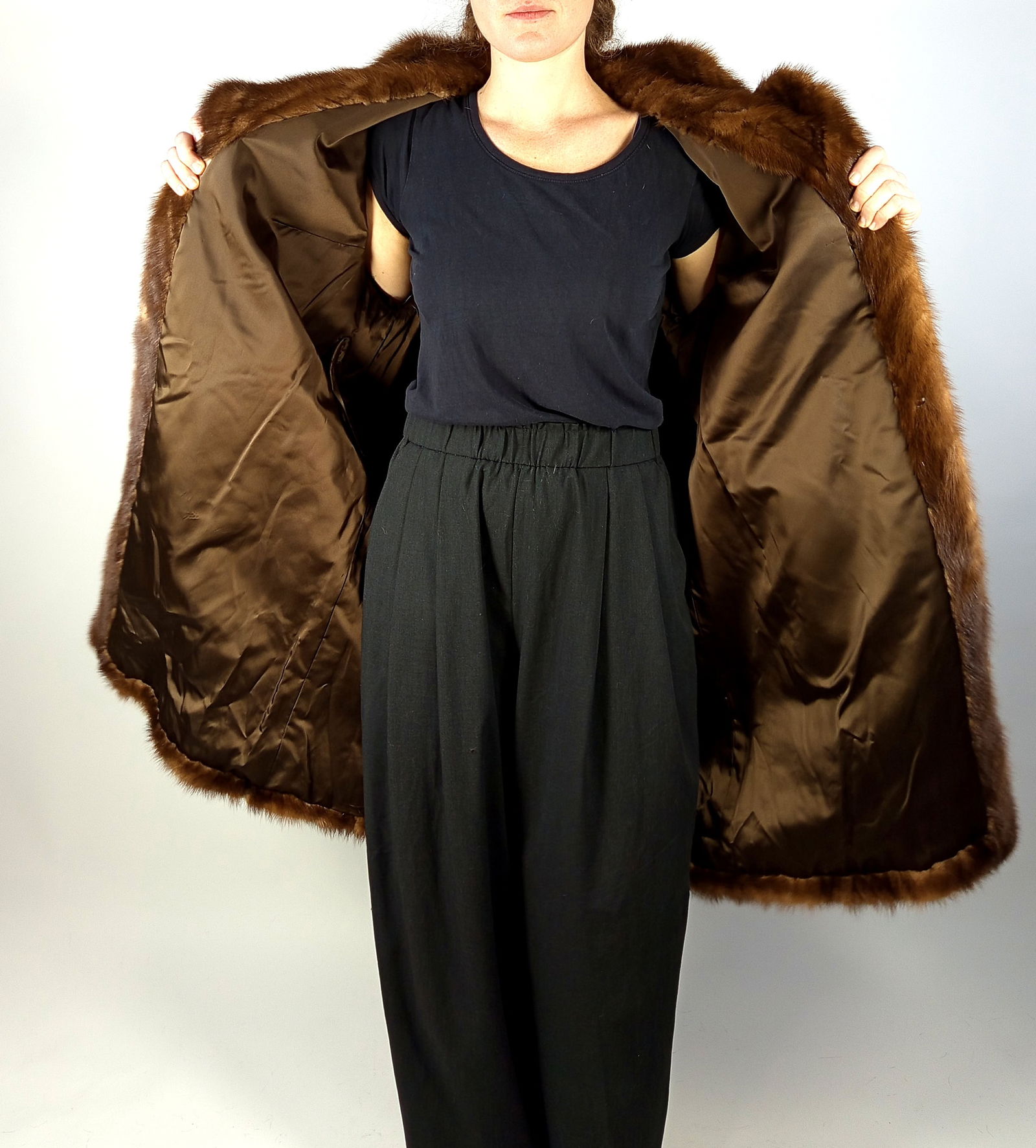 BROWN MINK FUR COAT EU: XL - US:20 - 8