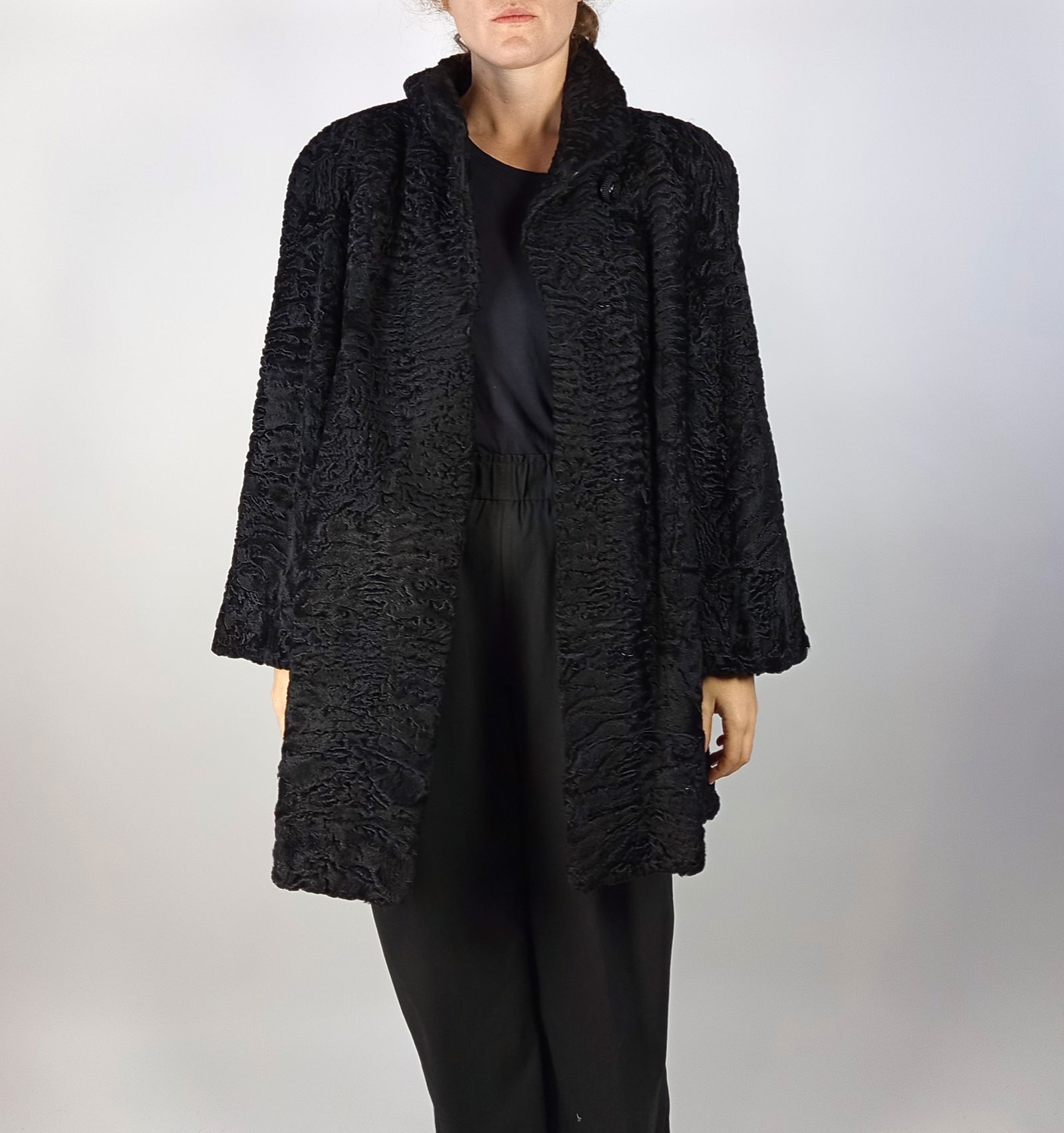 BLACK KARABUL FUR COAT EU: XL - US:20 - 5