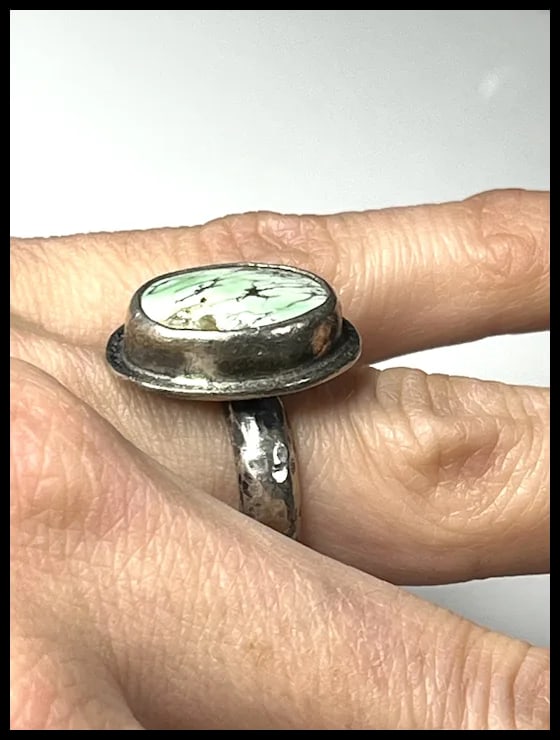 Vintage Olive Bungalow Sterling Silver Turquoise Hand Hammered Ring - 10