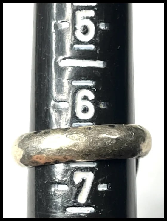 Vintage Olive Bungalow Sterling Silver Turquoise Hand Hammered Ring - 11