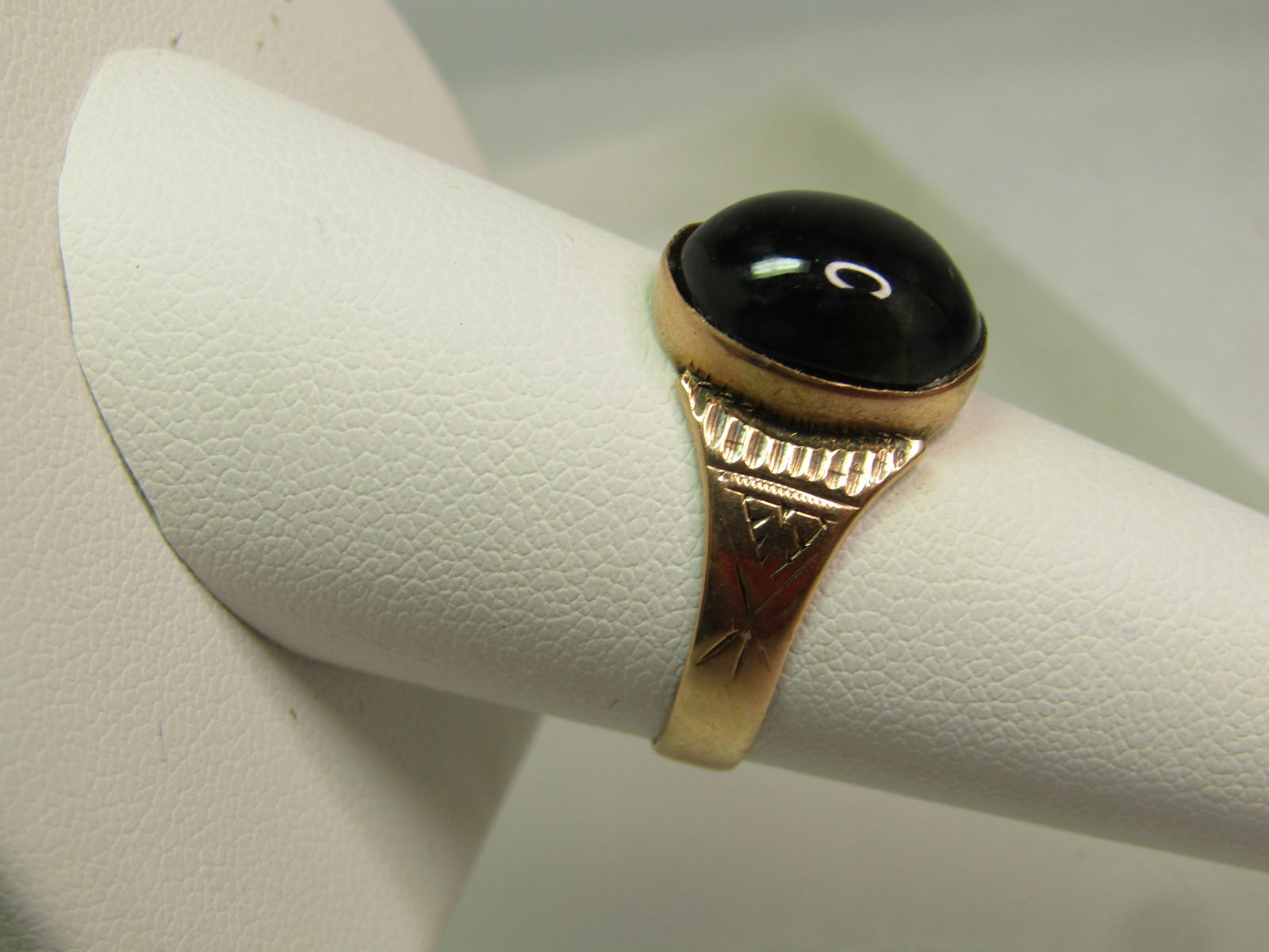 Vintage 10KT Black Quartz Ring, Sz. 9, Unisex, 1930's - 2