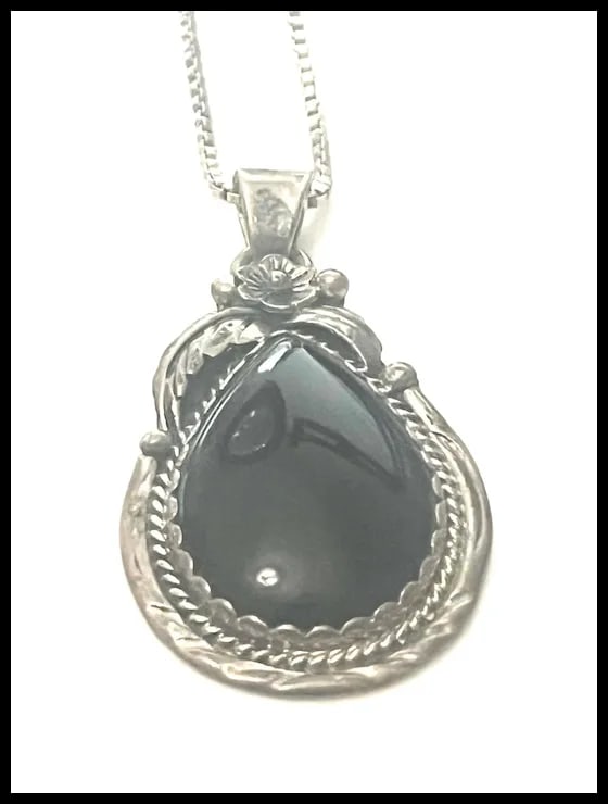 Navajo Sterling Silver and Black Onyx Necklace - 4