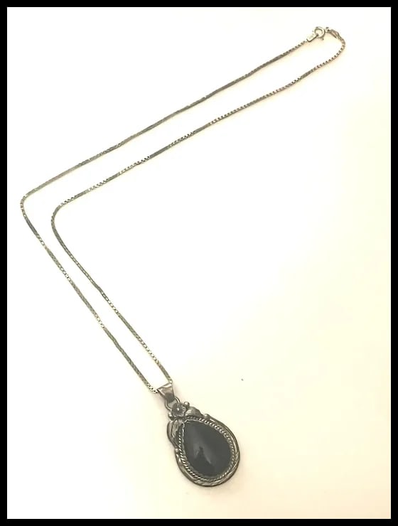 Navajo Sterling Silver and Black Onyx Necklace - 6