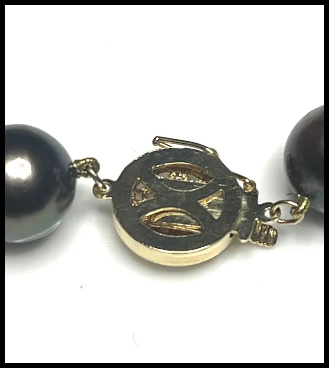 Estate Tahitian Black Pearl Necklace Strand with 14k Gold Clasp - 7