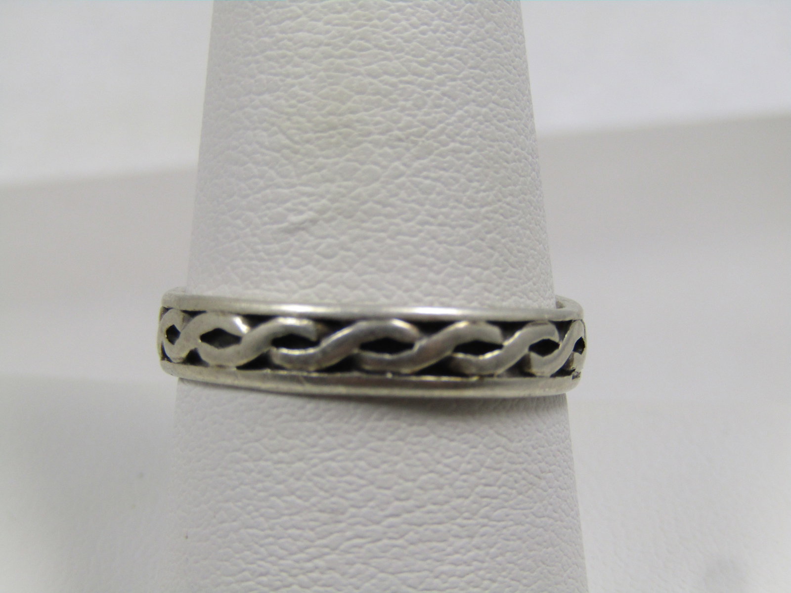 Vintage Crisscross Woven Band Ring, Sz. 10. Men's/Unisex, 1970's, Signed: Vintage Crisscross Woven Band Ring, Sz. 10. Men's/Unisex, 1970's, Signed TMA. The ring is appx. 4mm wide with a weight of appx. 2.67 grams. It is marked sterling and tests as sterling. This has