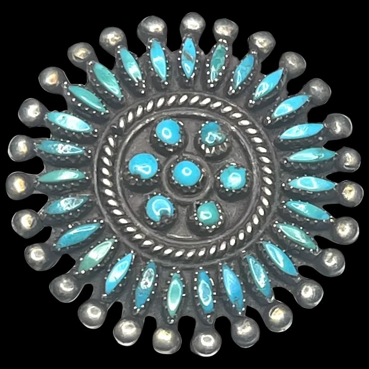 Estate Zuni Sterling Silver Unsigned Turquoise and Sterling Silver Brooch: Title: Estate Zuni Sterling Silver Unsigned Turquoise and Sterling Silver Brooch Description: Estate Zuni Sterling Silver Unsigned Turquoise and Sterling Silver BroochHallmarked: No Hallmark Seen, Tes